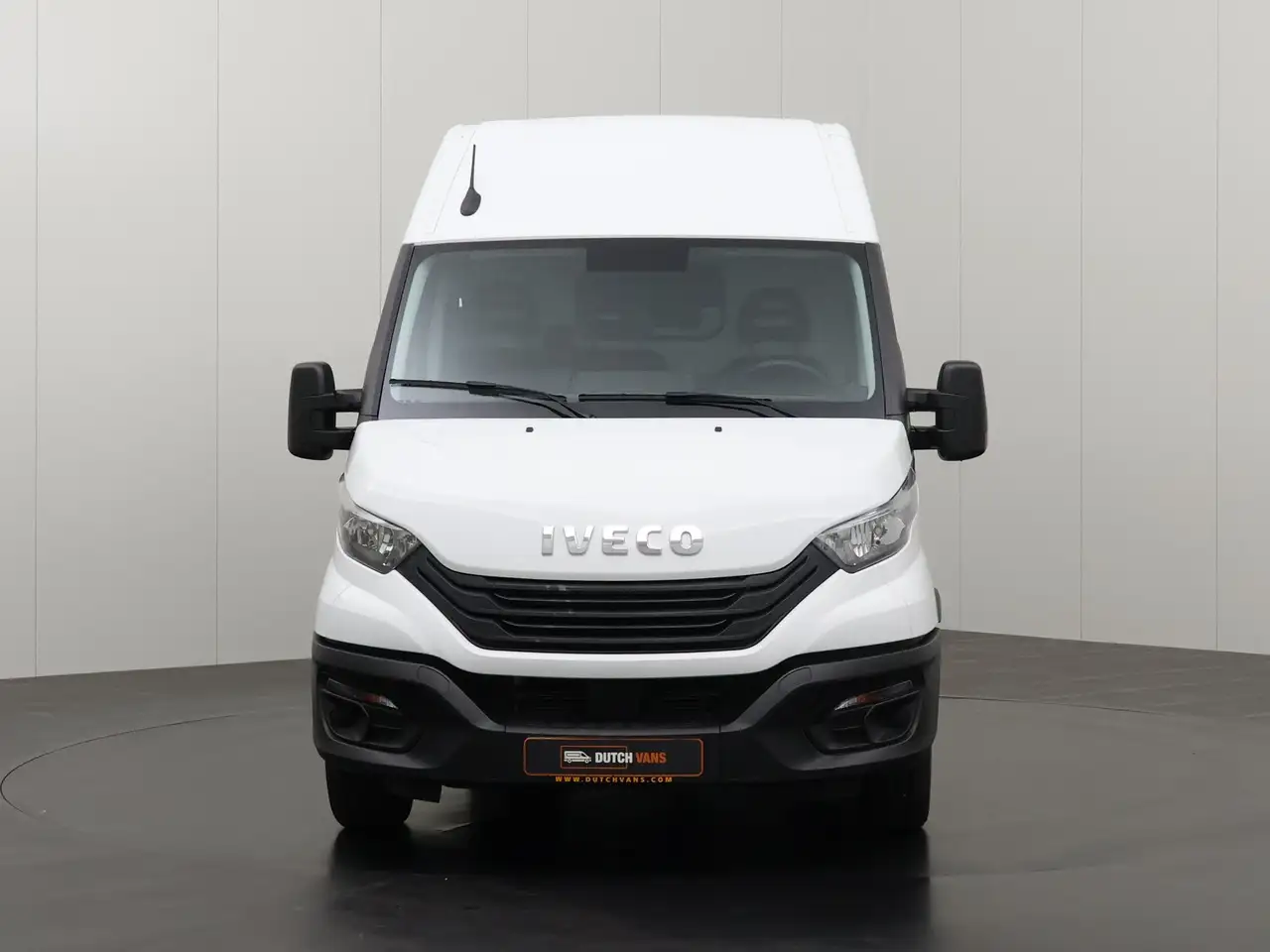 Iveco Daily 2024 — фото 10