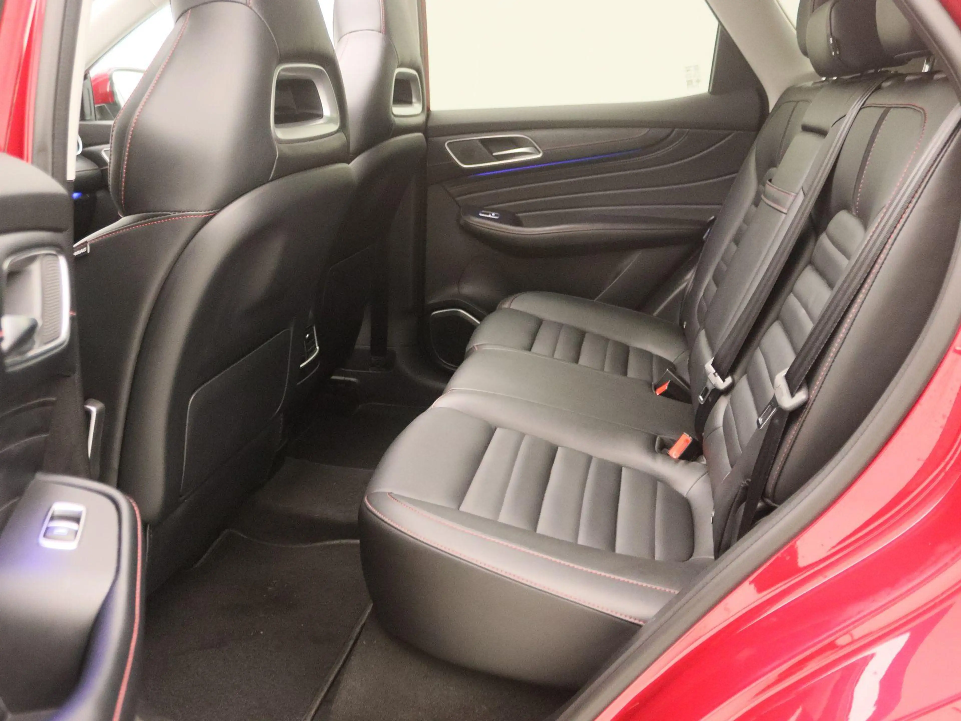 MG EHS 1.5 TGDI Luxury | Apple Carplay/Android Auto | Pan — photo 13