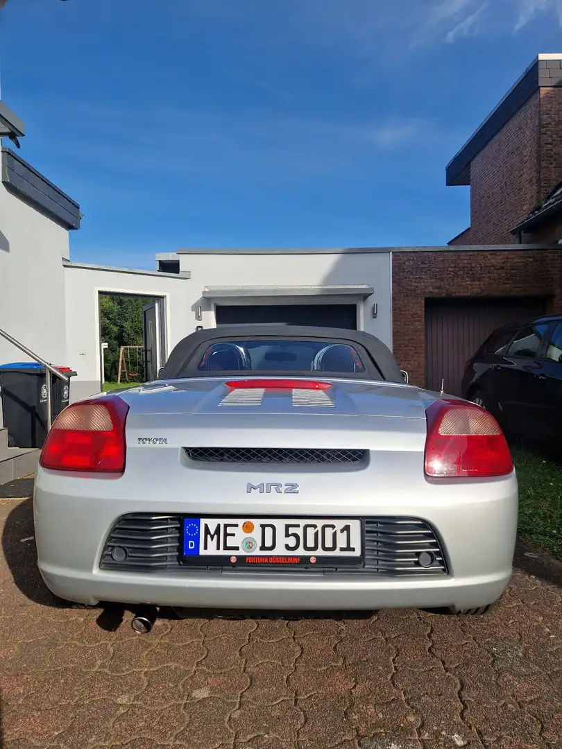 Toyota MR 2 Roadster - 2