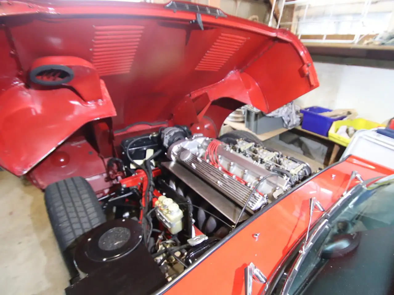 Jaguar E-Type FHC mit Faltdach Serie 1 1/2, foto 6