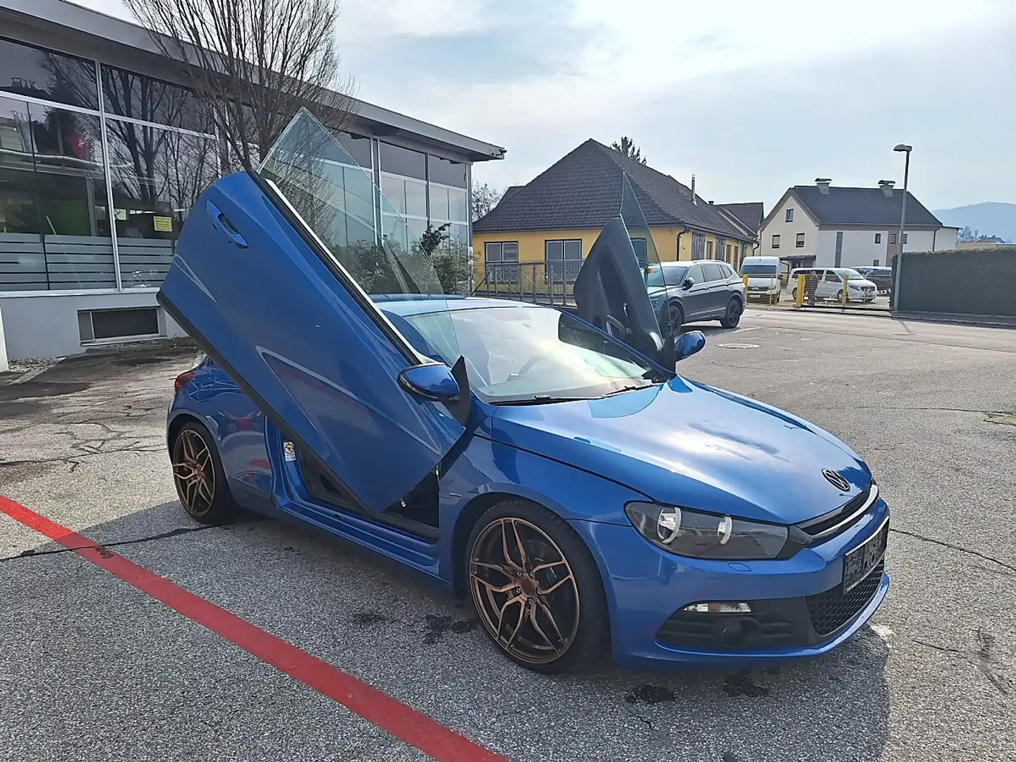 Volkswagen Scirocco 2,0 TSI Turbo-Benzin Getued inkl. Flügeltüren Blau - 2