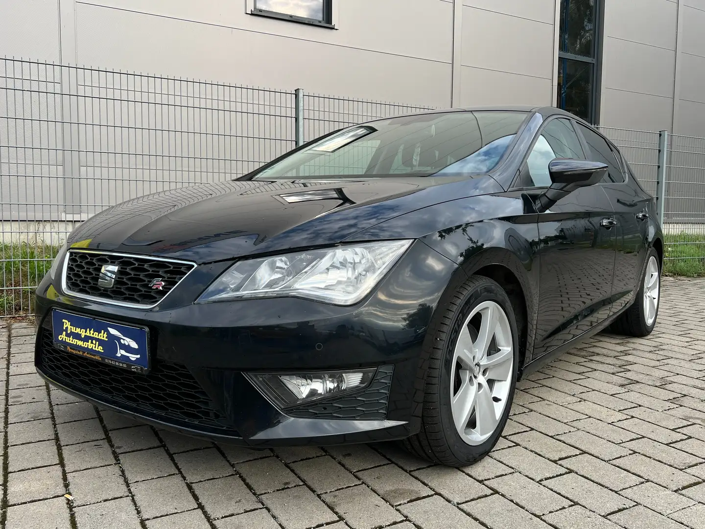 SEAT Leon FR-Line/2Hand/Alu_Felgen_sport/8xAlufelgen Win+Som Schwarz - 2