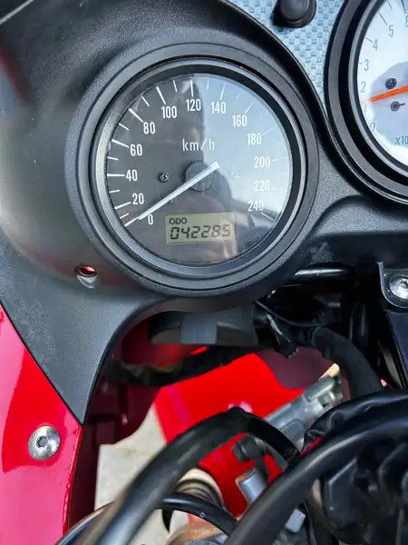 Suzuki SV 650 - foto 4