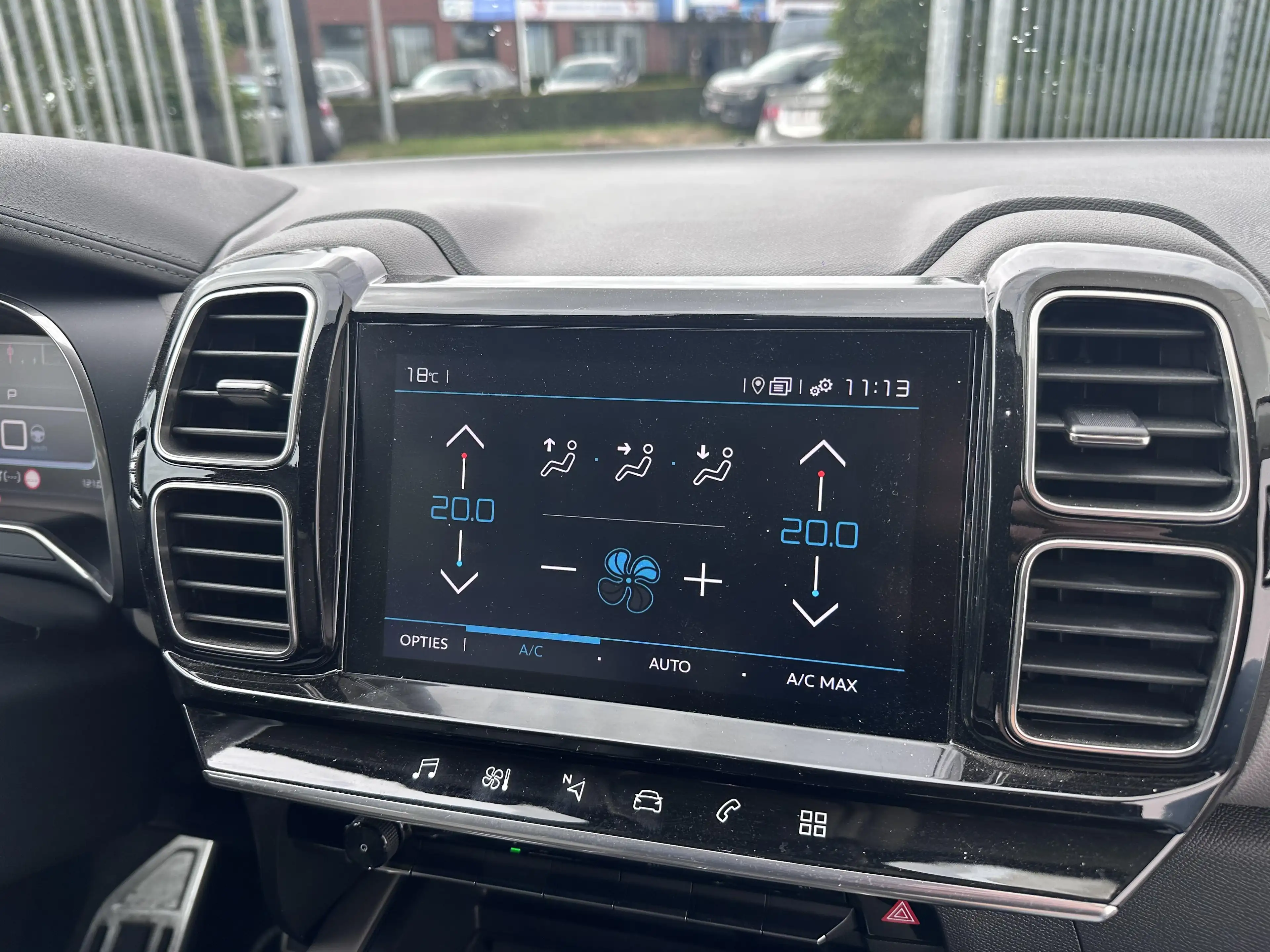 Citroen C5 Aircross 1.6 BENZINE 180 EAT 8 — photo 10
