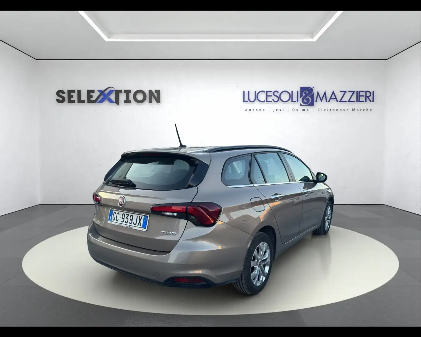 Fiat Tipo (2015-->) - Tipo 1.3 Mjt S&S SW Business Grigio - 2