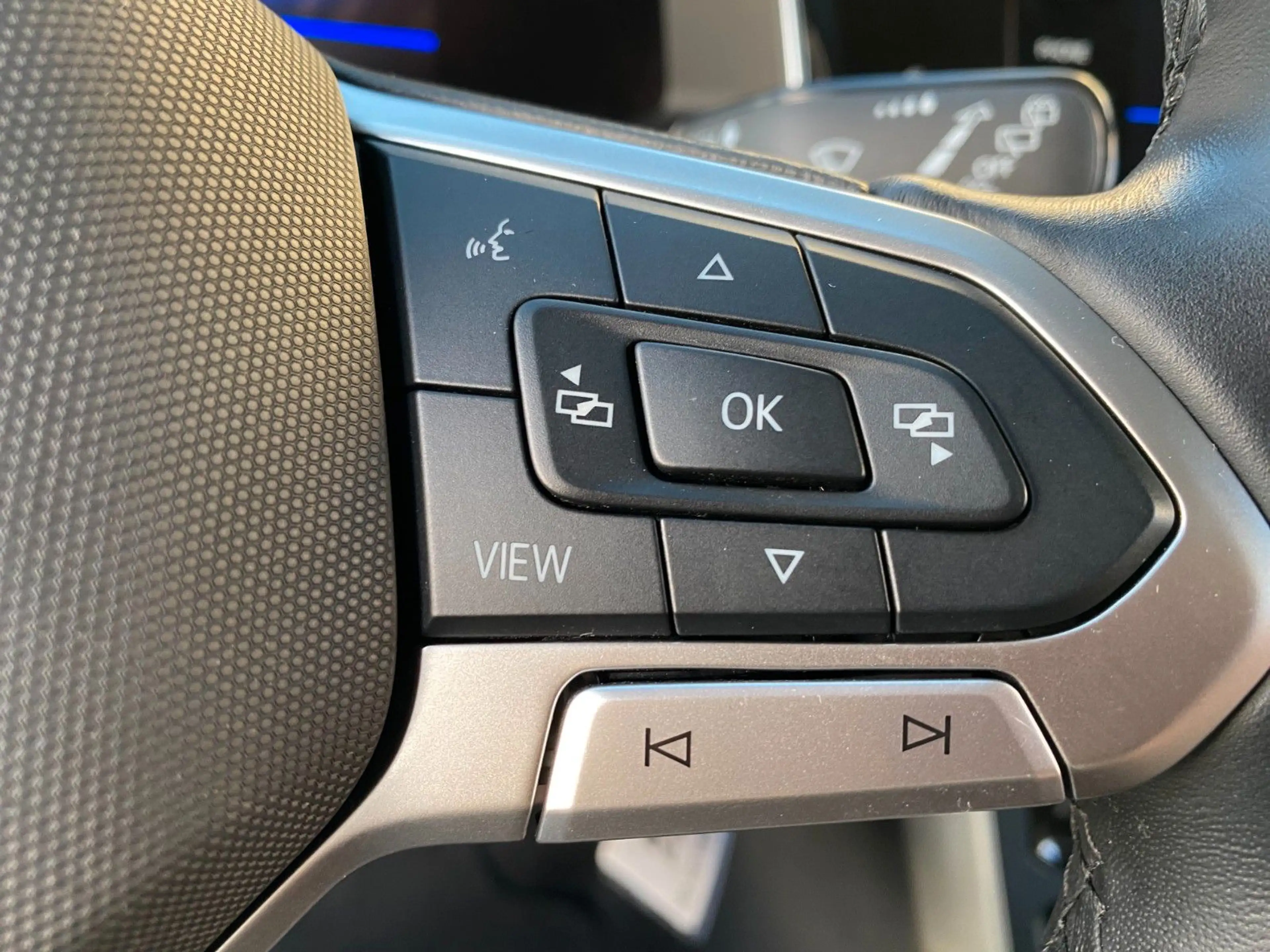 Volkswagen Taigo Move LED PDC digt Tacho — photo 15
