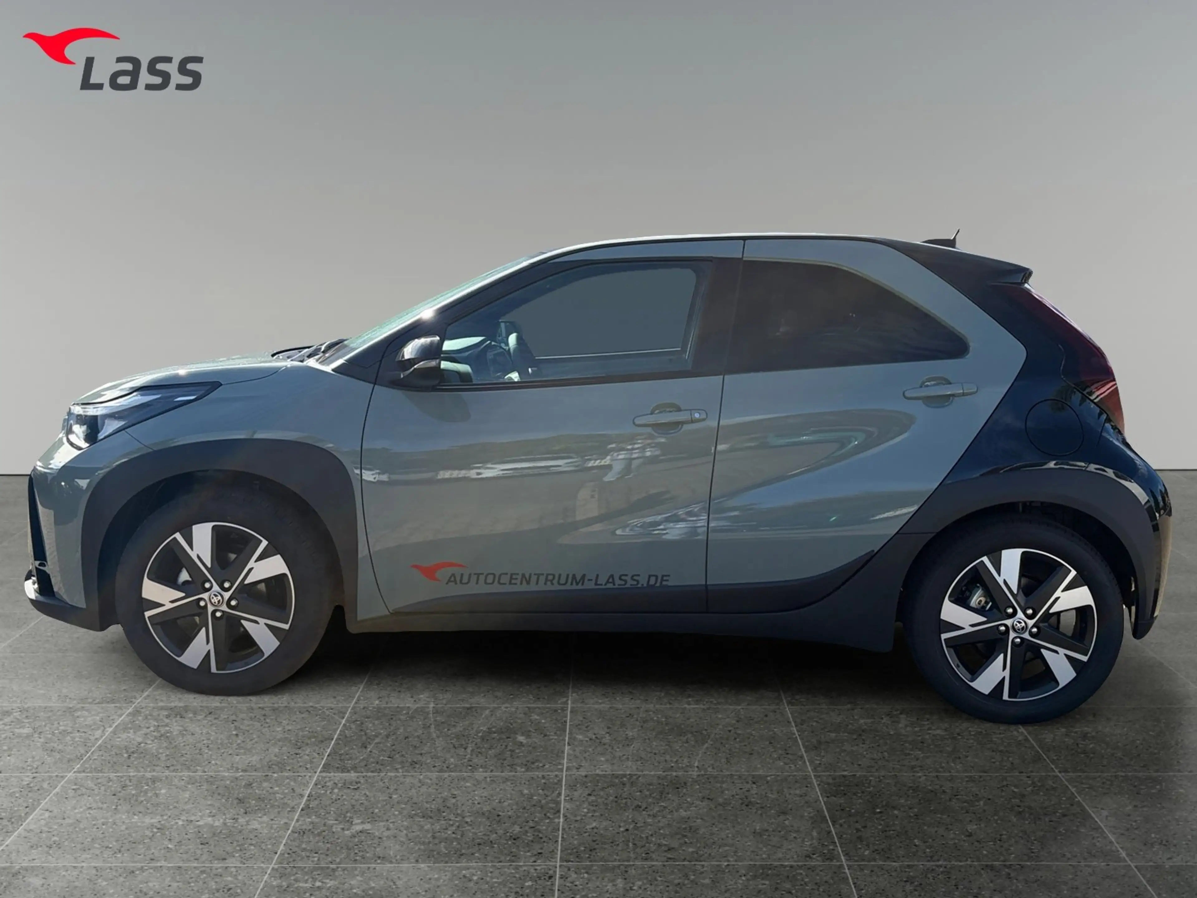 Toyota Aygo X 1.5 Hybrid Teamplayer AUT*Kamera*ACC*Navi — photo 3