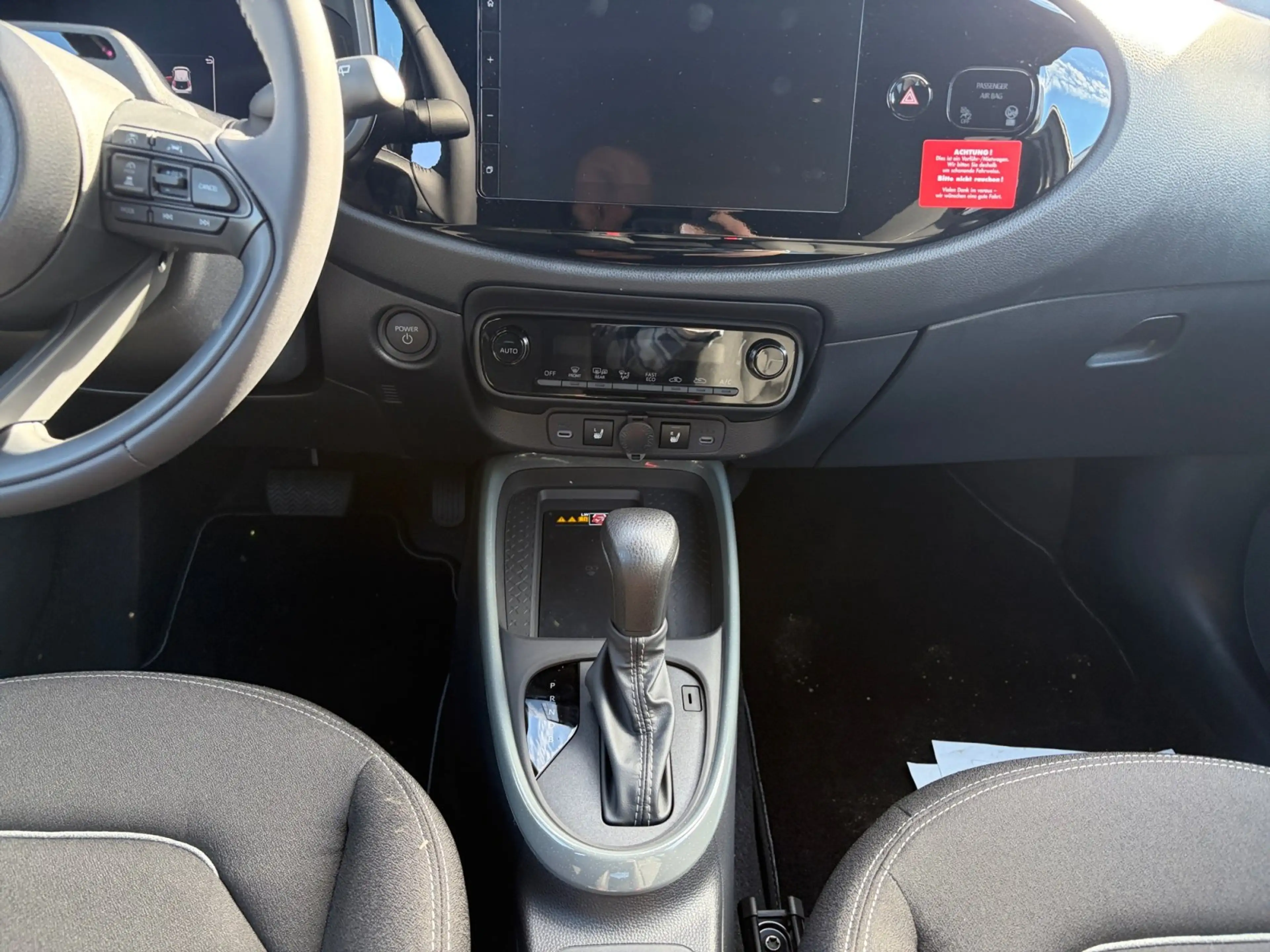 Toyota Aygo X 1.5 Hybrid Teamplayer AUT*Kamera*ACC*Navi — photo 12