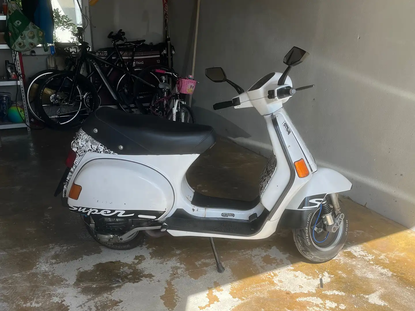 Vespa 200 Cosa Blanc - 1