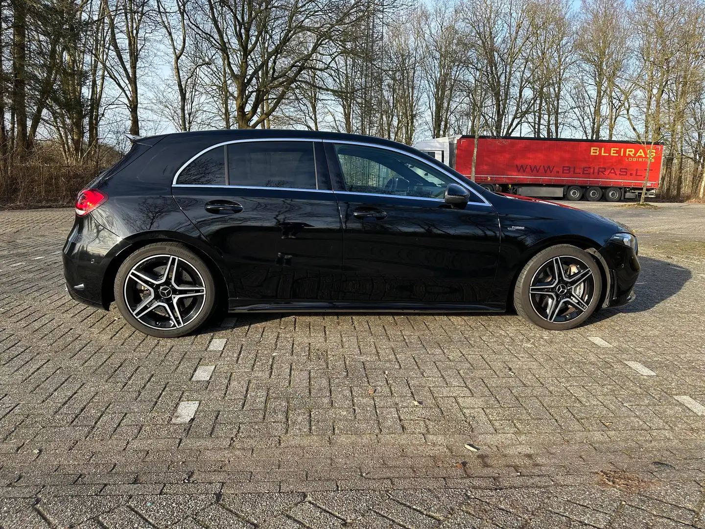 Mercedes-Benz A 35 AMG A 35 AMG 4M. Prem. Speedshift Zwart - 2