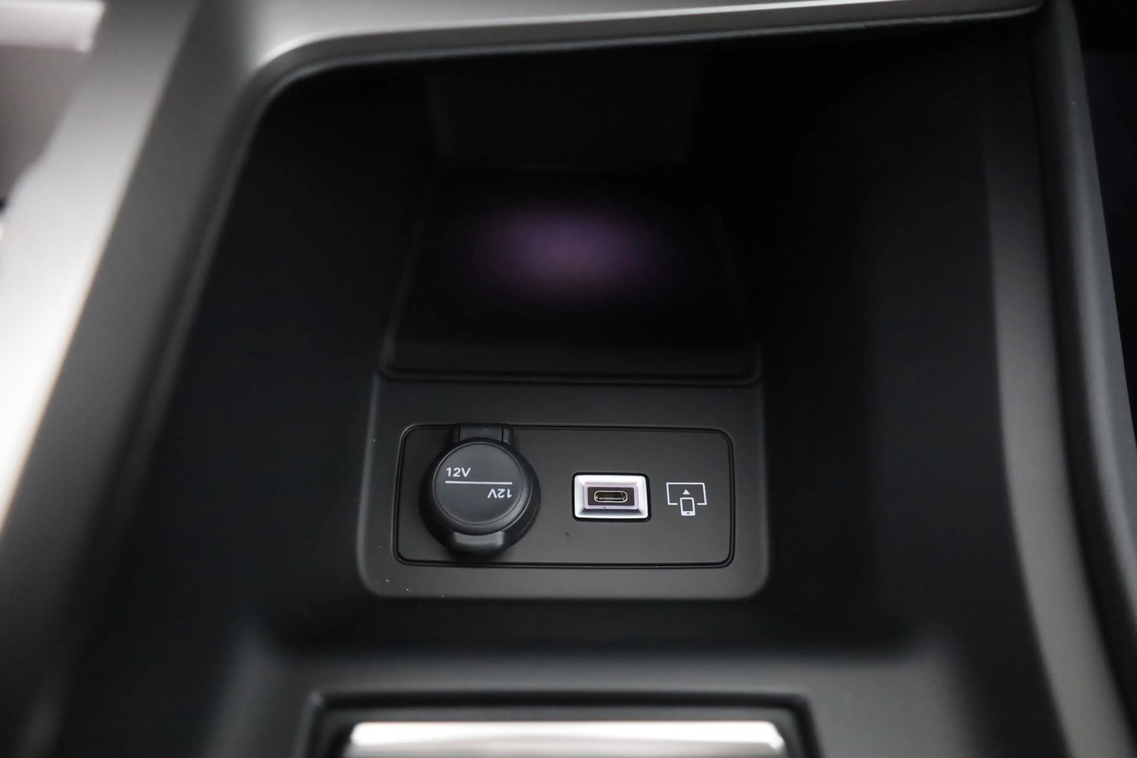 Peugeot 308 SW GT 1.2 Hybrid 145 Aut. LED ACC Navi 360° — photo 12