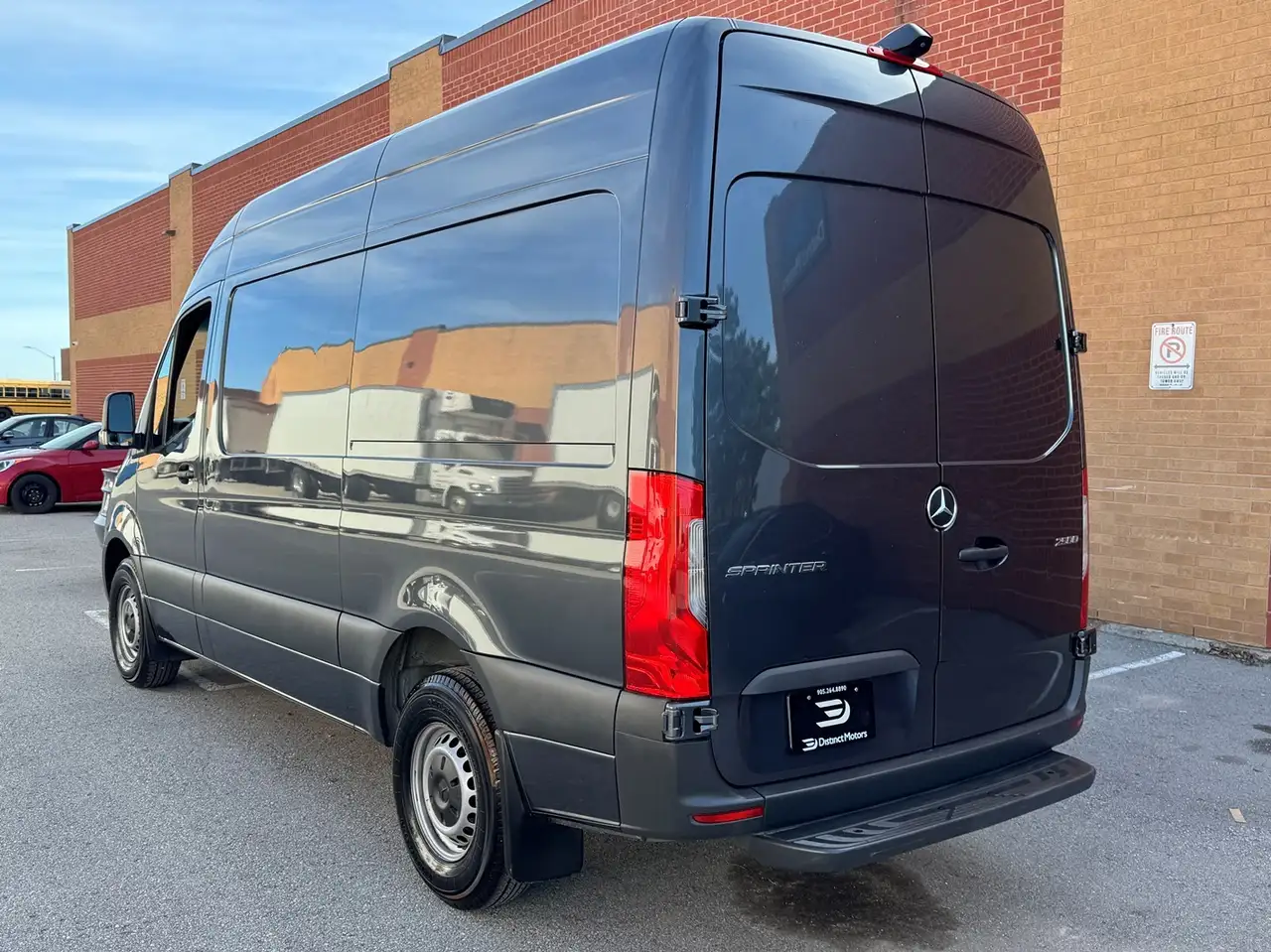 Mercedes-Benz Sprinter снимка Mercedes-Benz Sprinter