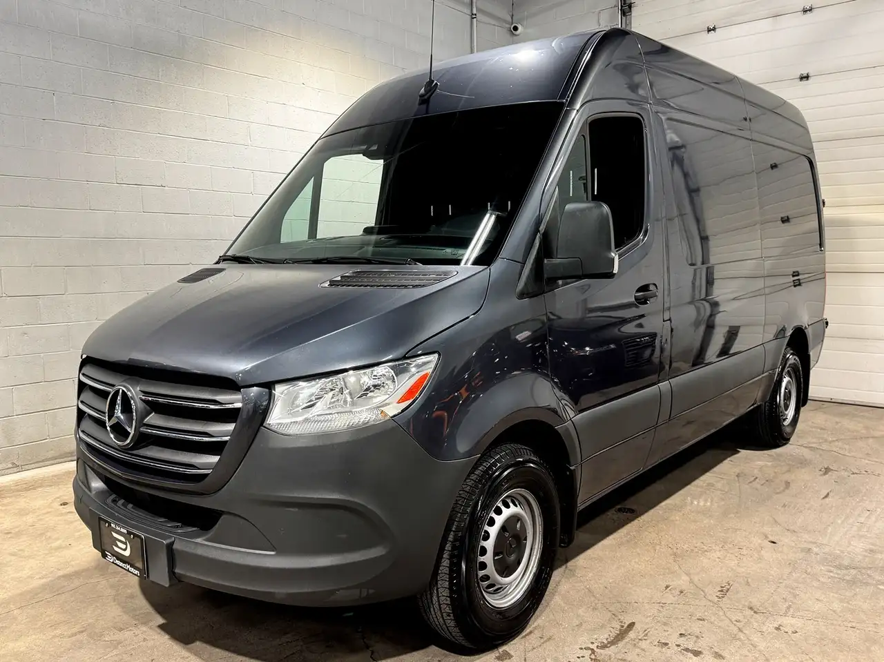 Mercedes-Benz Sprinter снимка Mercedes-Benz Sprinter