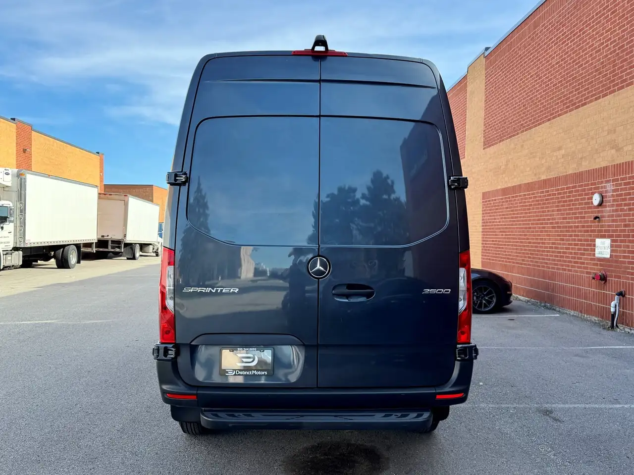 Mercedes-Benz Sprinter снимка Mercedes-Benz Sprinter