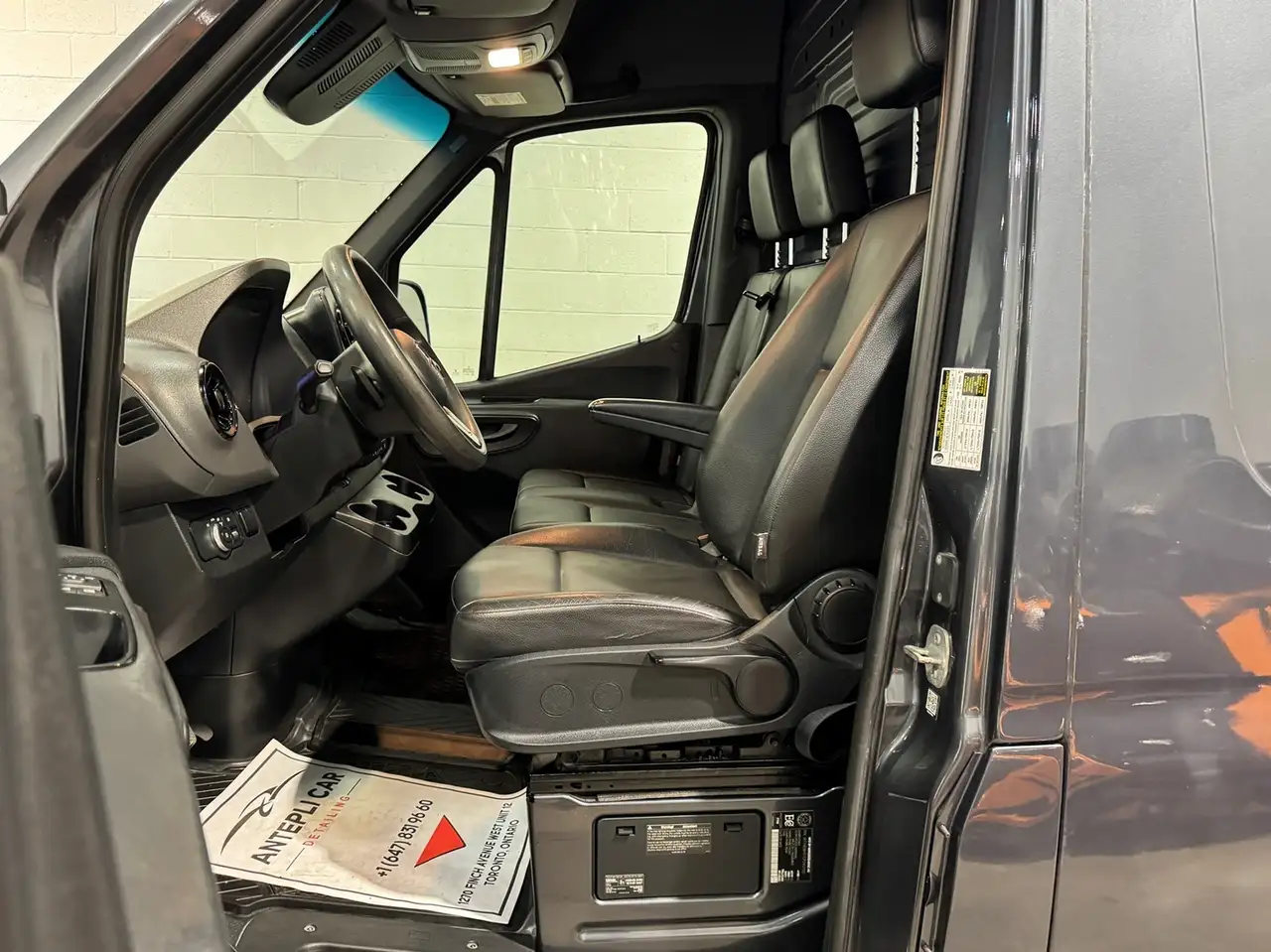 Mercedes-Benz Sprinter снимка Mercedes-Benz Sprinter