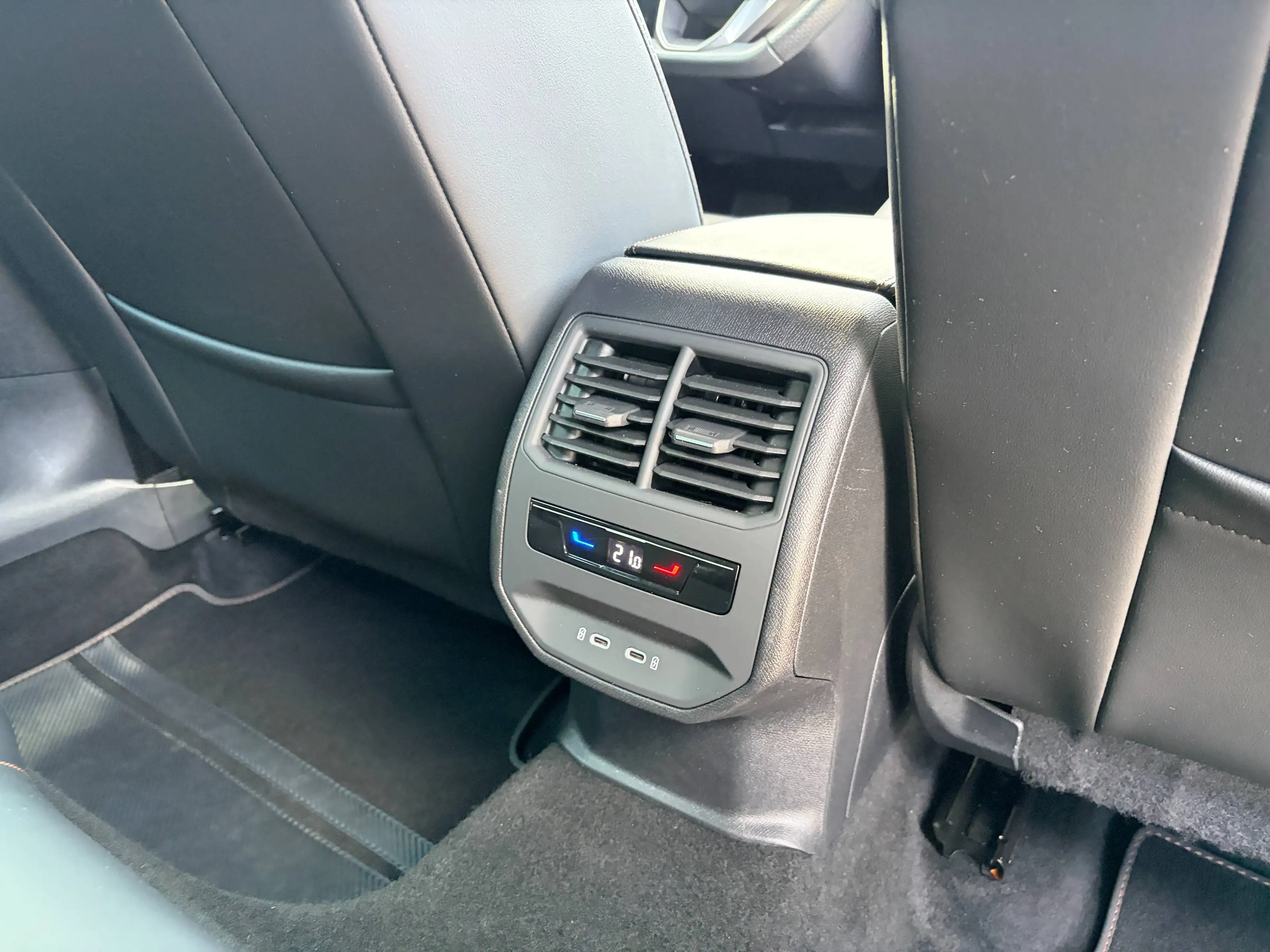 CUPRA Formentor Formentor 1.5 TSI Choose — photo 9