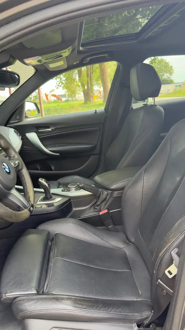 BMW 135 M135i xDrive Sport-Aut. Gris - 2