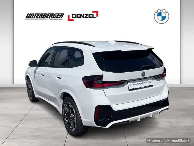 BMW X1 view 5