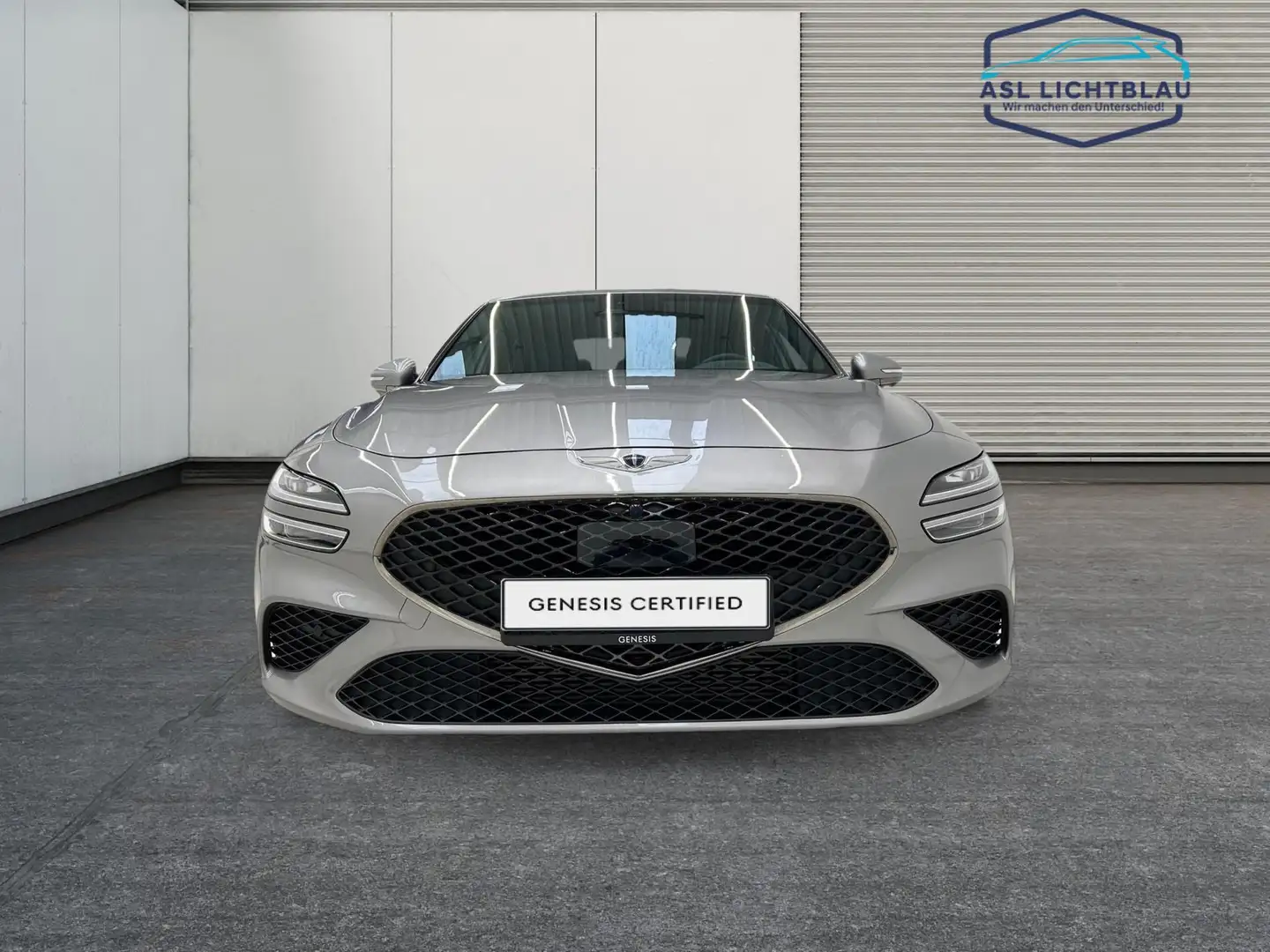 Genesis G70 2.2 RWD Sport Innovation Pack & Comfort Seat 2.2 Plateado - 2