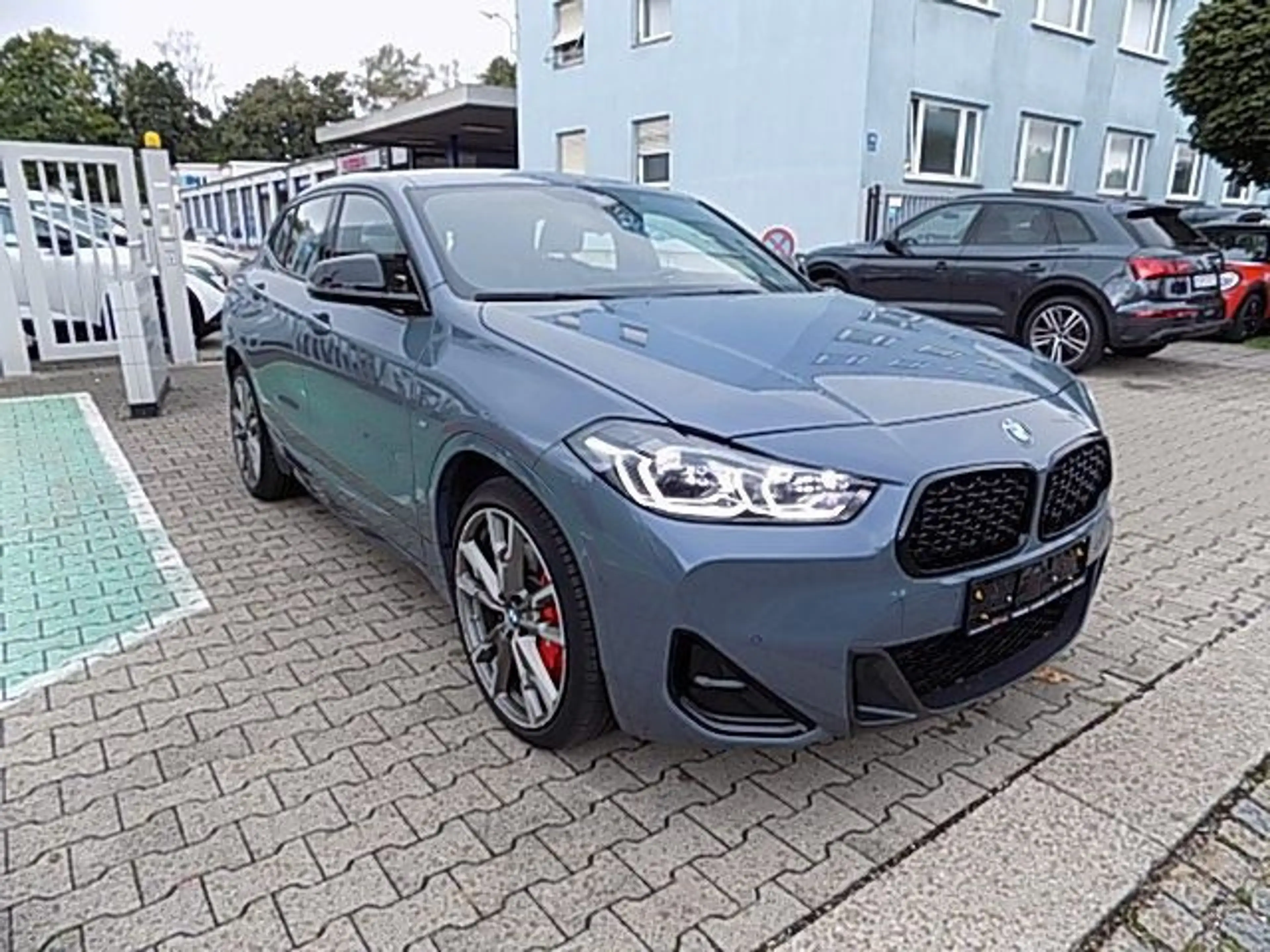 BMW X2 M35i xDrive LED 20Ž NAV Plus M-Technik Fahrwe — photo 4