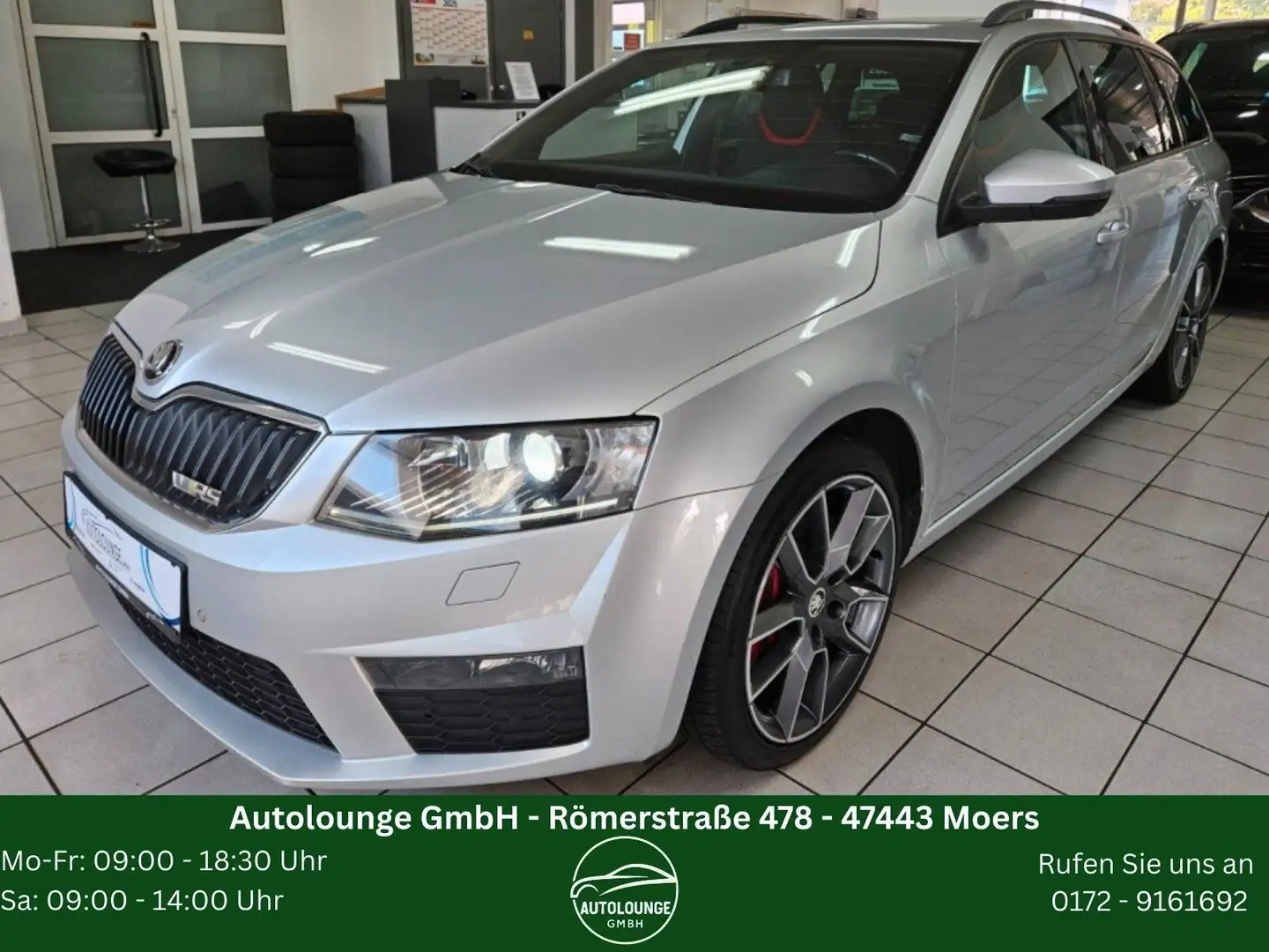 Skoda Octavia Combi RS DSG*PANO*tLEDER*SHZ*PDC*SMARTL* Stříbrná - 1