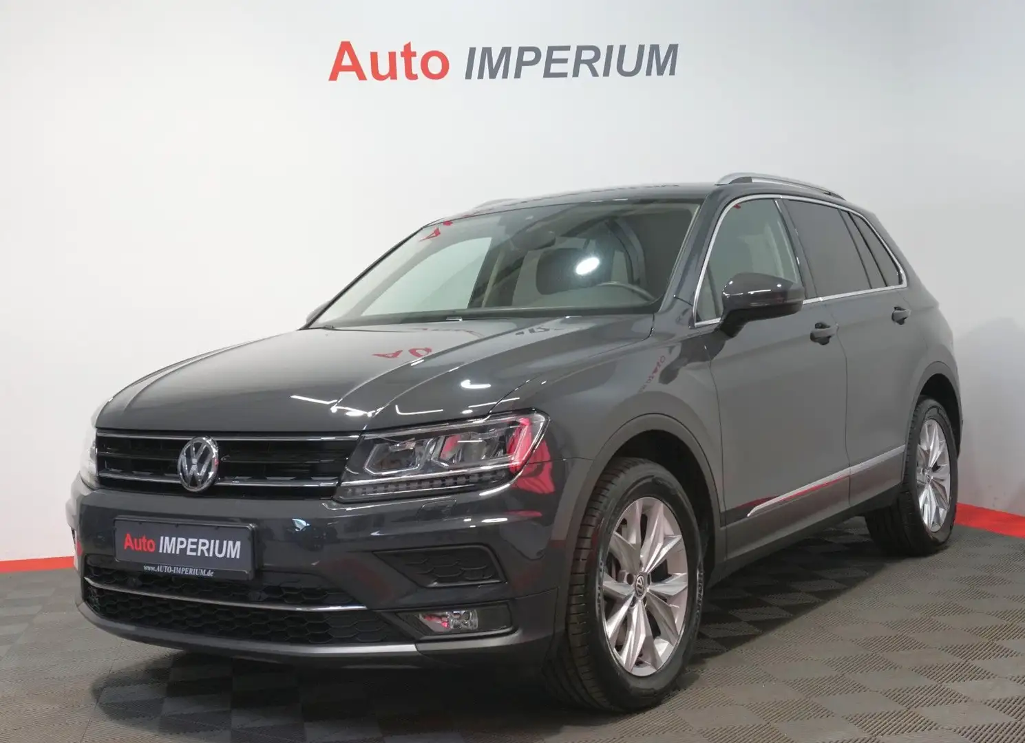 Volkswagen Tiguan Highline  4Motion 2.0 TSI*ACC*Virtual Grijs - 1