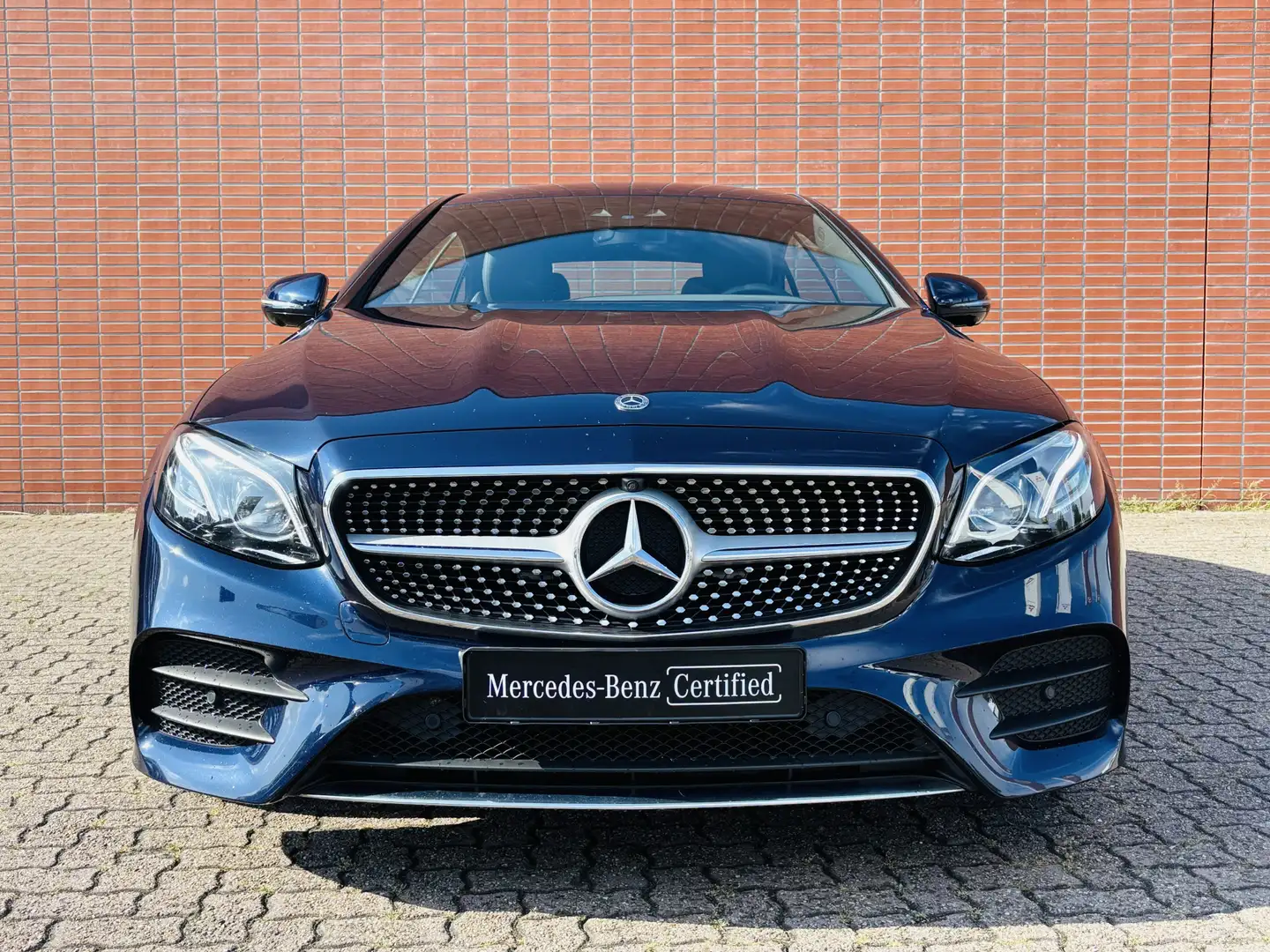 Mercedes-Benz E 350 E Coupé Premium AMG Line | Smartphone integratie | Bleu - 2
