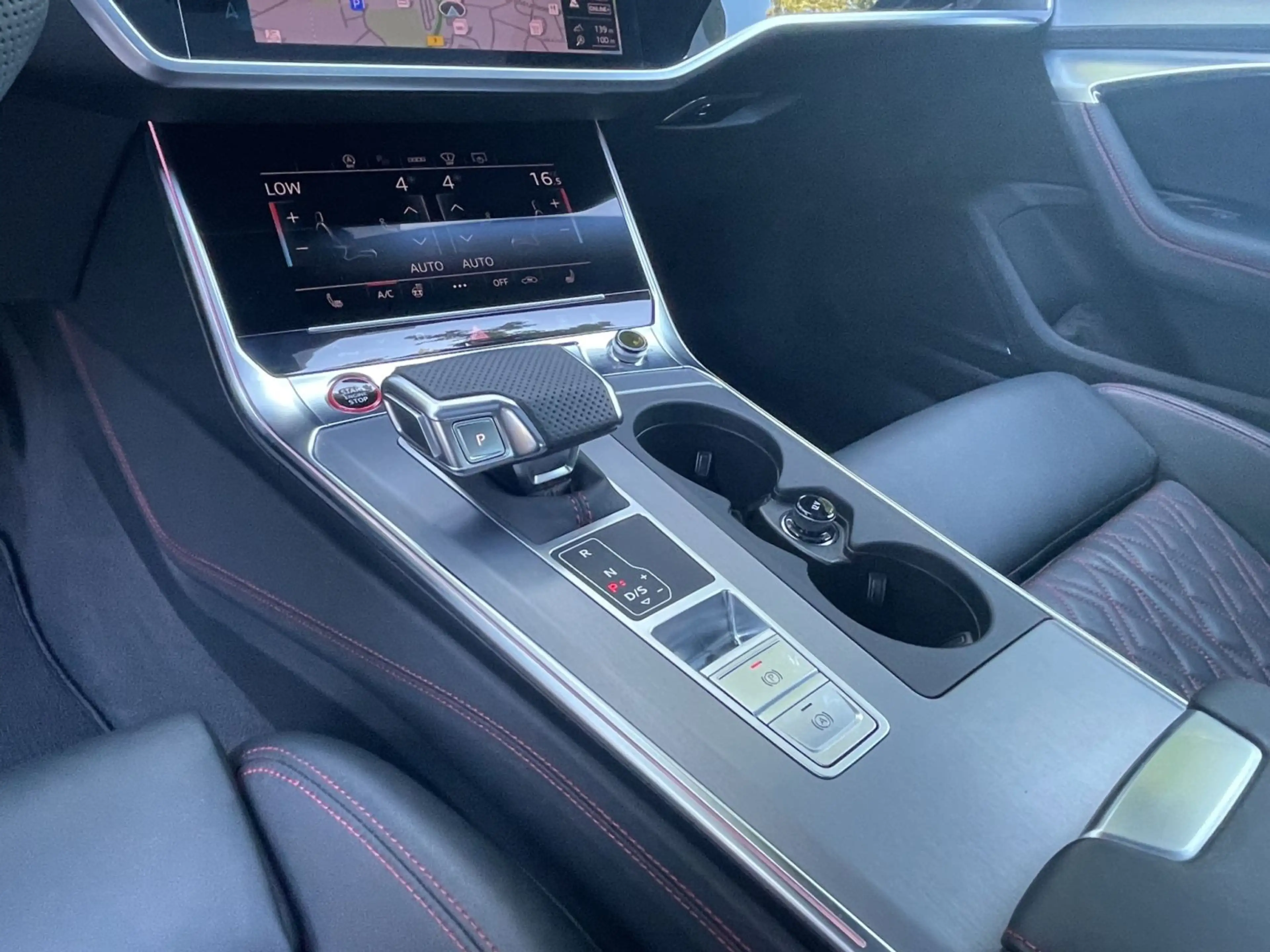 Audi S6 S6 Lim. 3.0 TDI qu. Matrix B&O Pano HuD 360° — photo 15