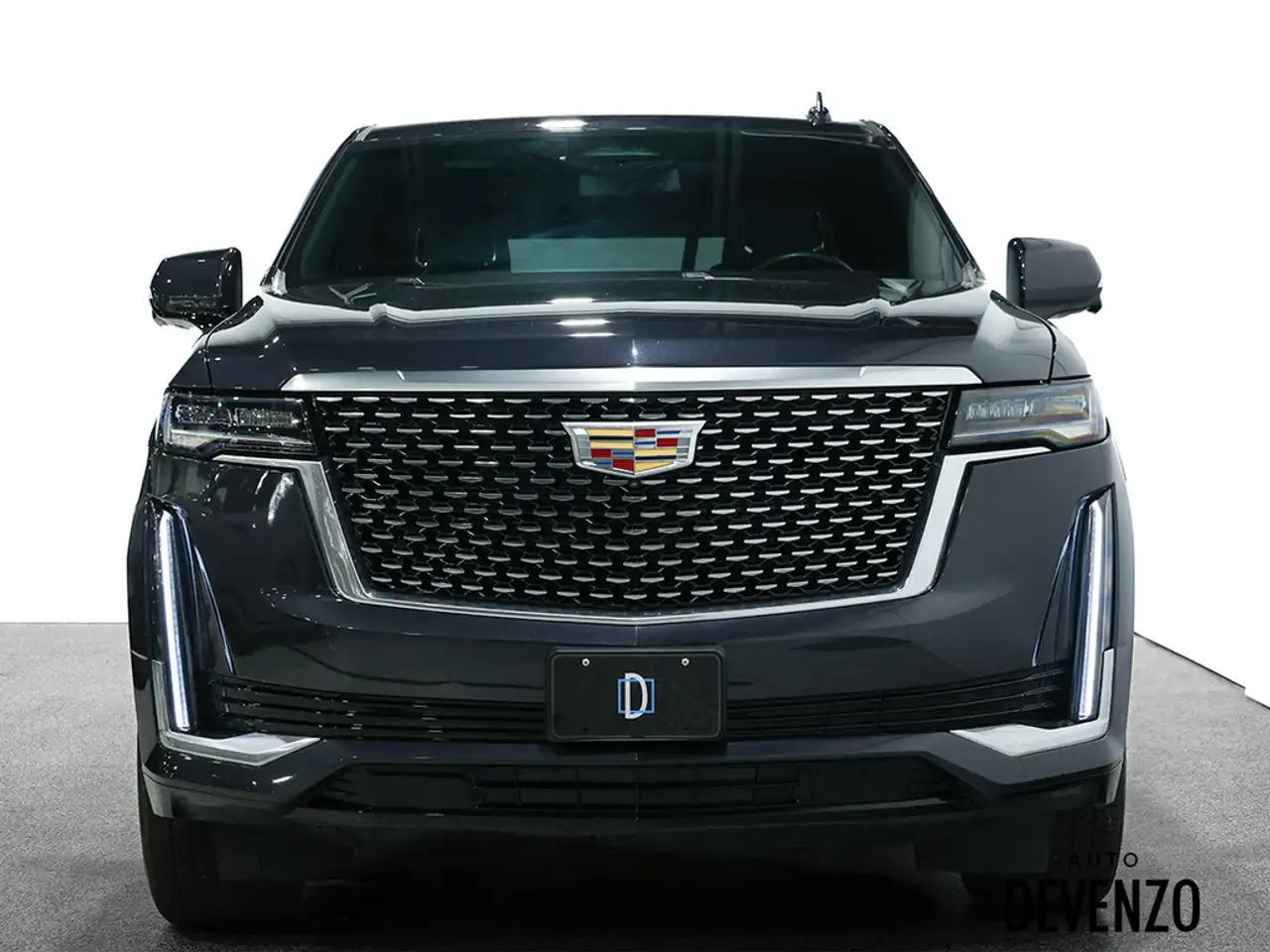 Cadillac Escalade снимка Cadillac Escalade