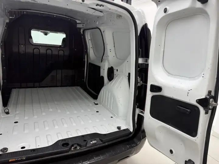 Renault Express 2022, foto 13