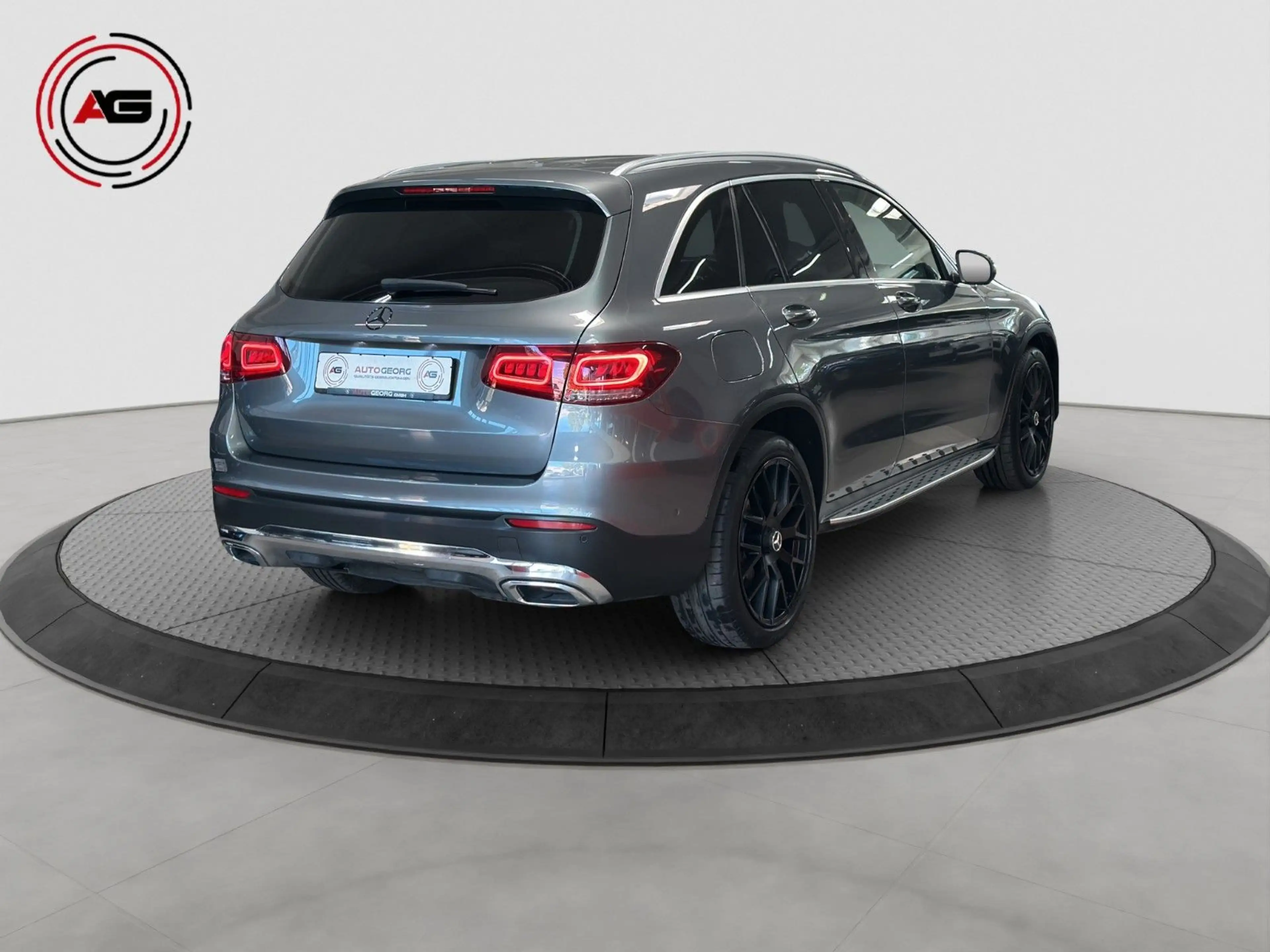 Mercedes-Benz GLC 200 d 4M DISTRONIC PRO CARPLAY AHK KAM 20ZOLL — photo 5