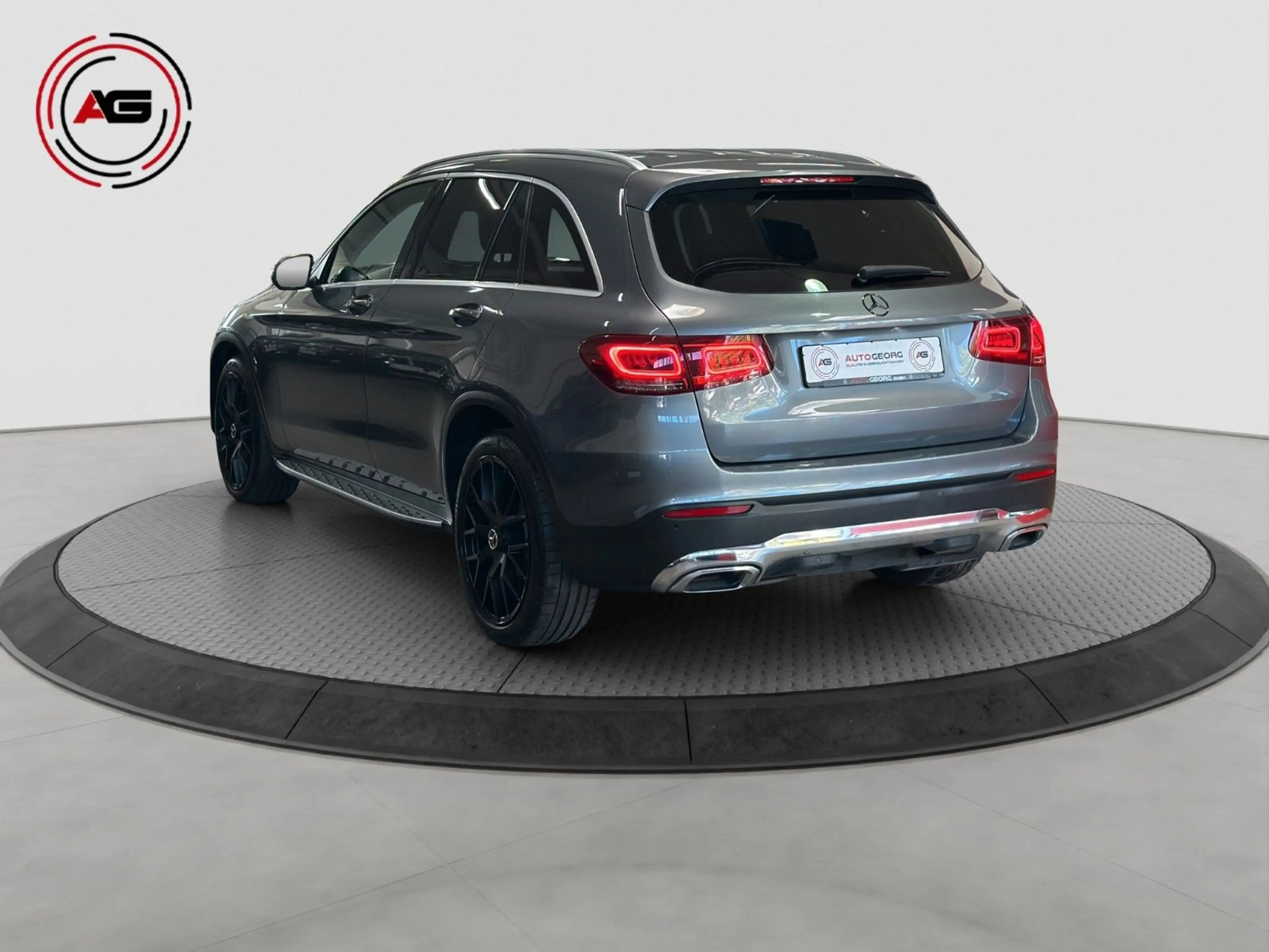 Mercedes-Benz GLC 200 d 4M DISTRONIC PRO CARPLAY AHK KAM 20ZOLL — photo 7