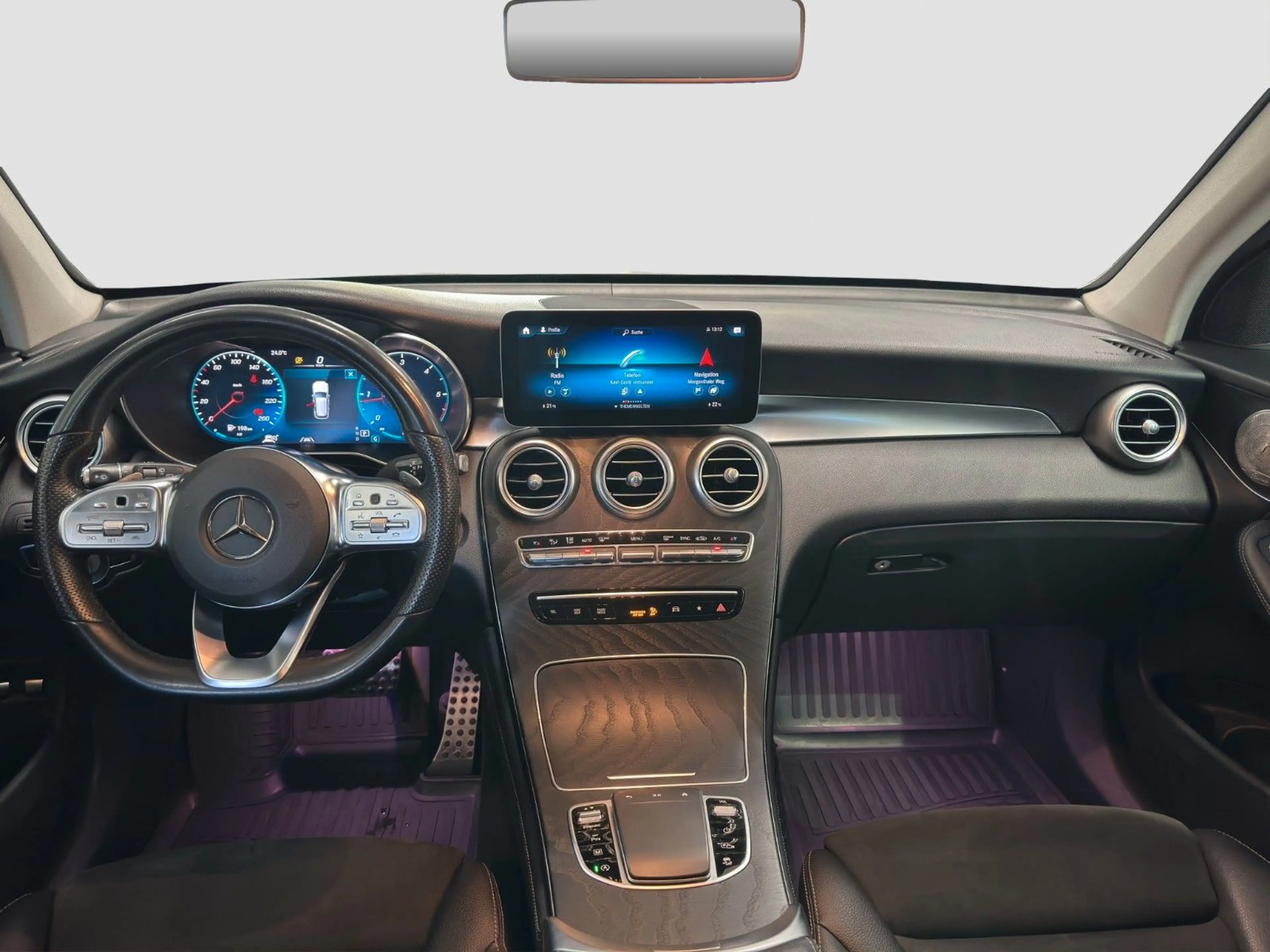 Mercedes-Benz GLC 200 d 4M DISTRONIC PRO CARPLAY AHK KAM 20ZOLL — photo 13
