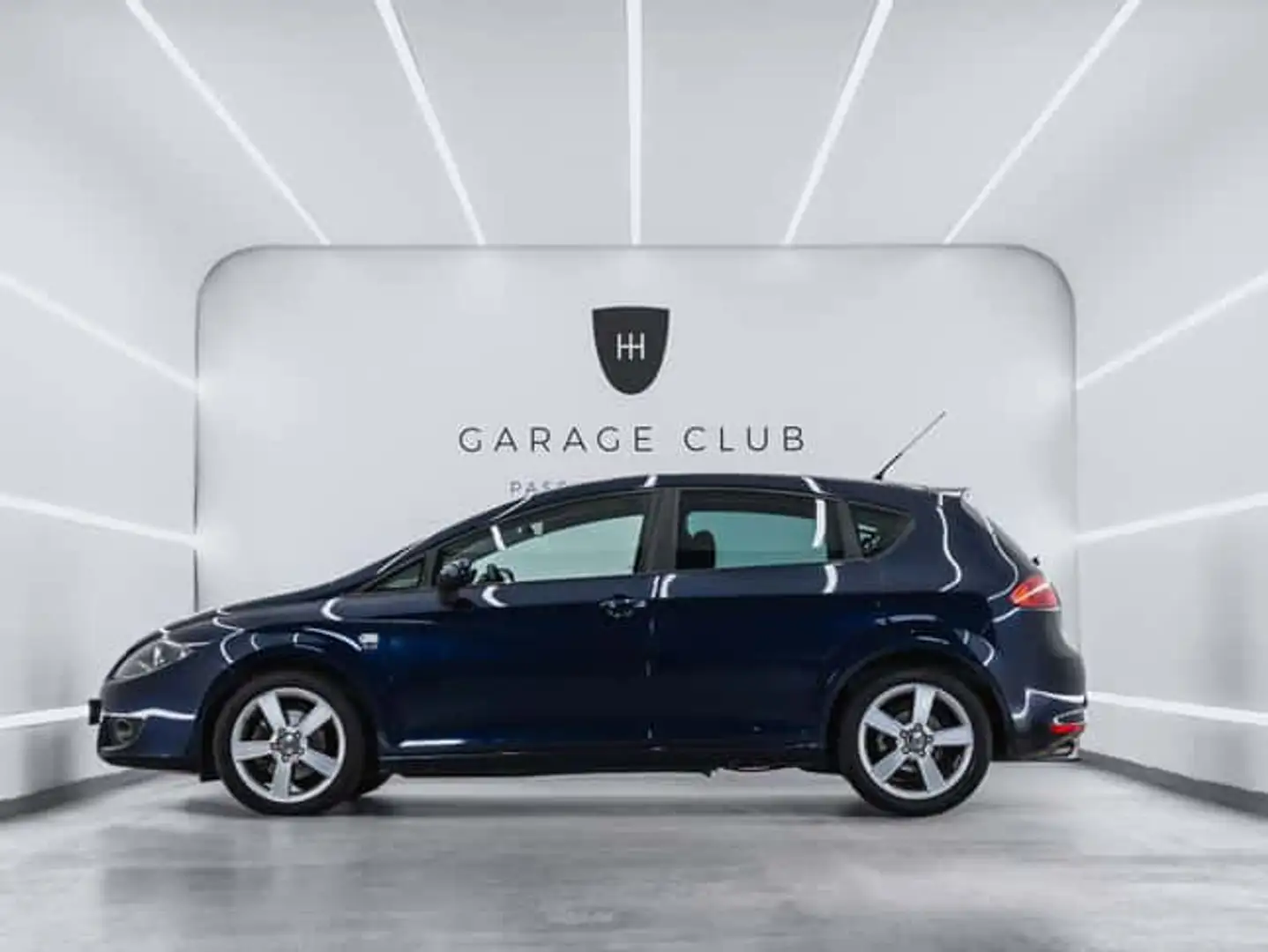 SEAT Leon 2.0TDI Stylance Negro - 2