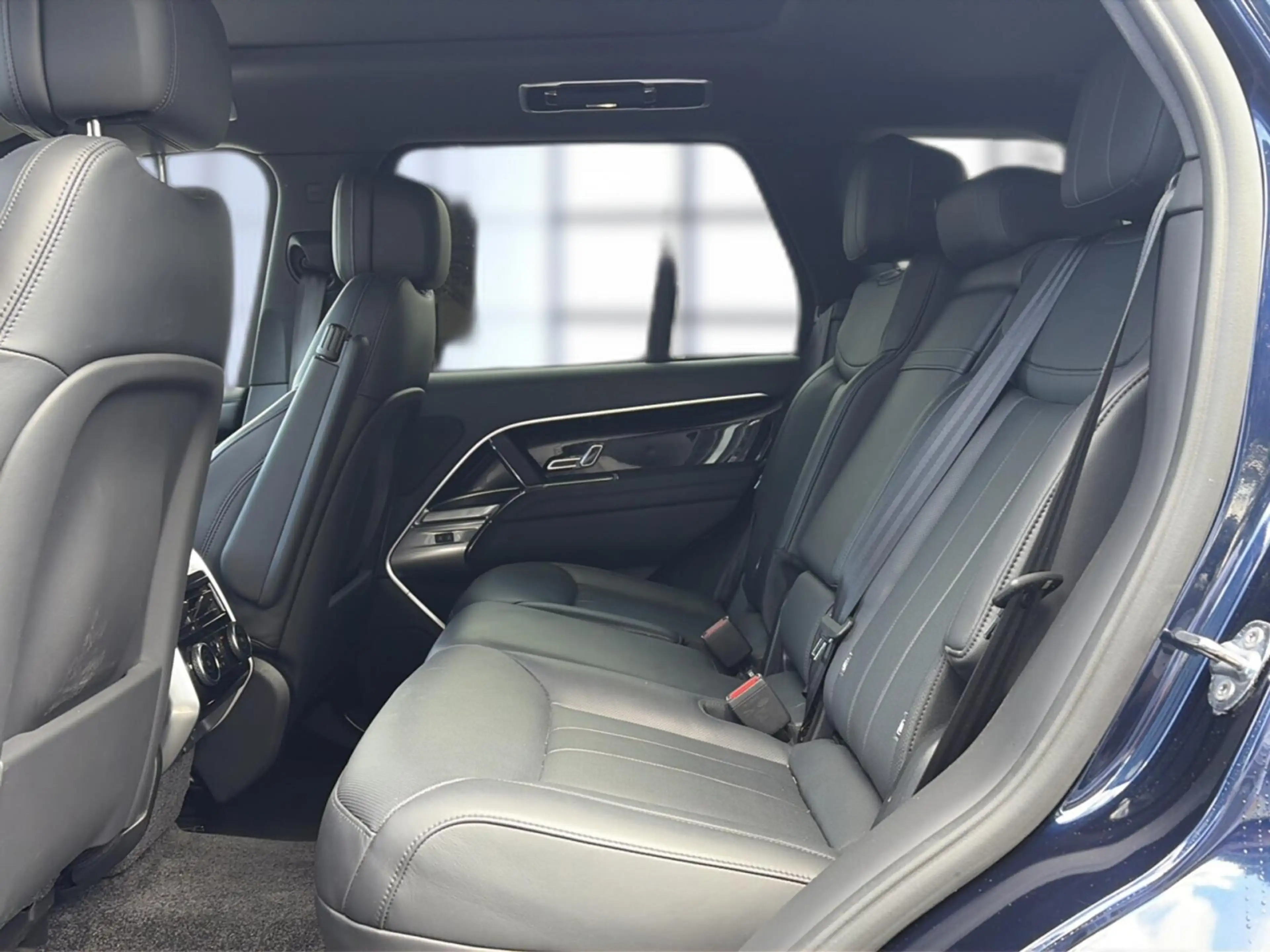 Land Rover Range Rover D250 HSE Pano|Shadow — photo 9