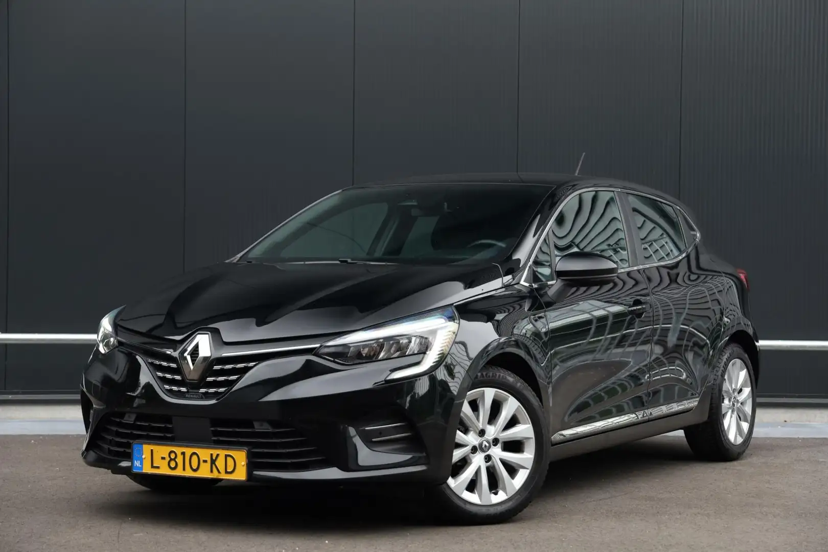 Renault Clio 1.0 TCe 90 Intens Navi Clima Camera Cruise DAB+ PD Zwart - 1