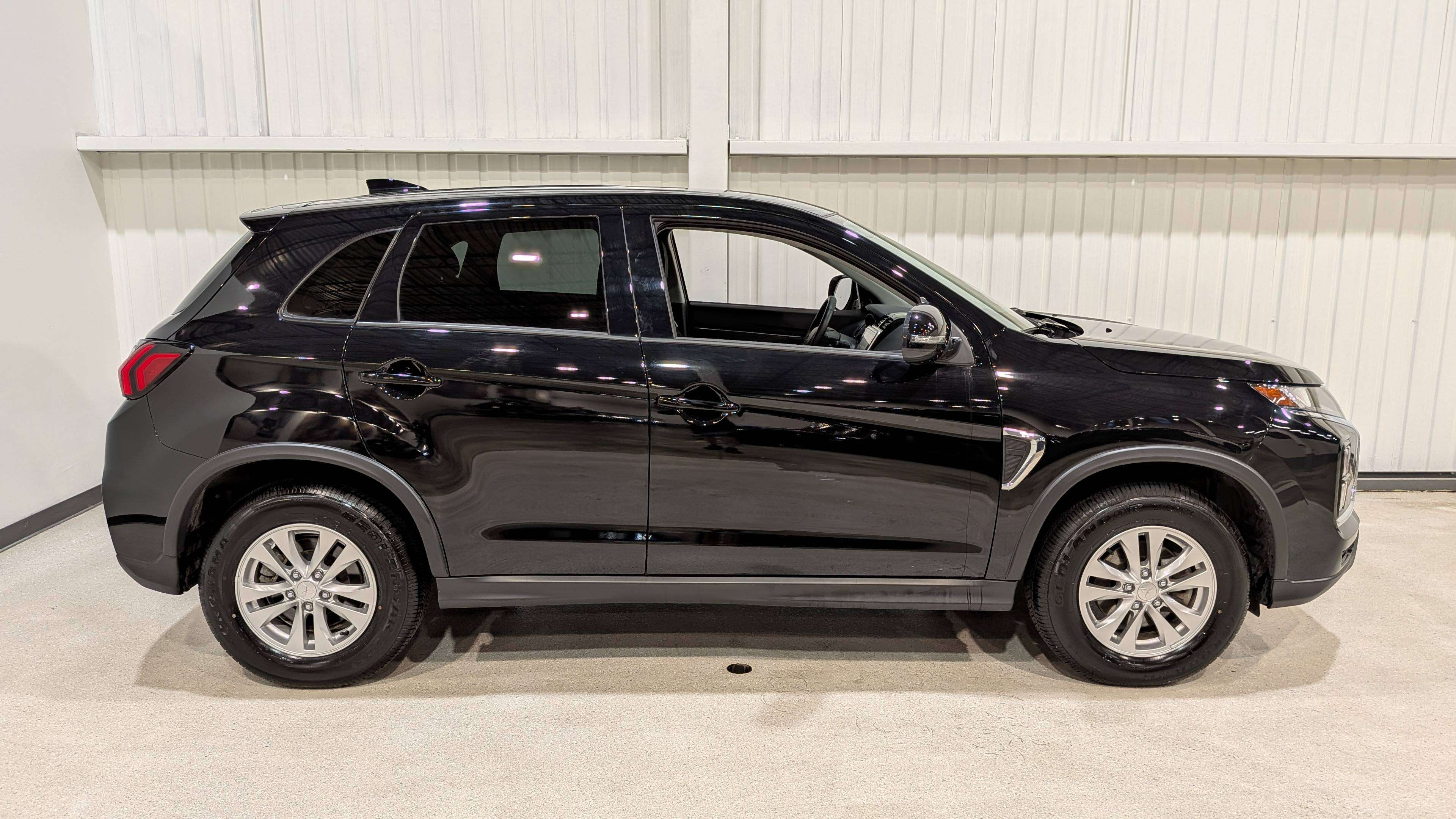 Mitsubishi RVR 2025
