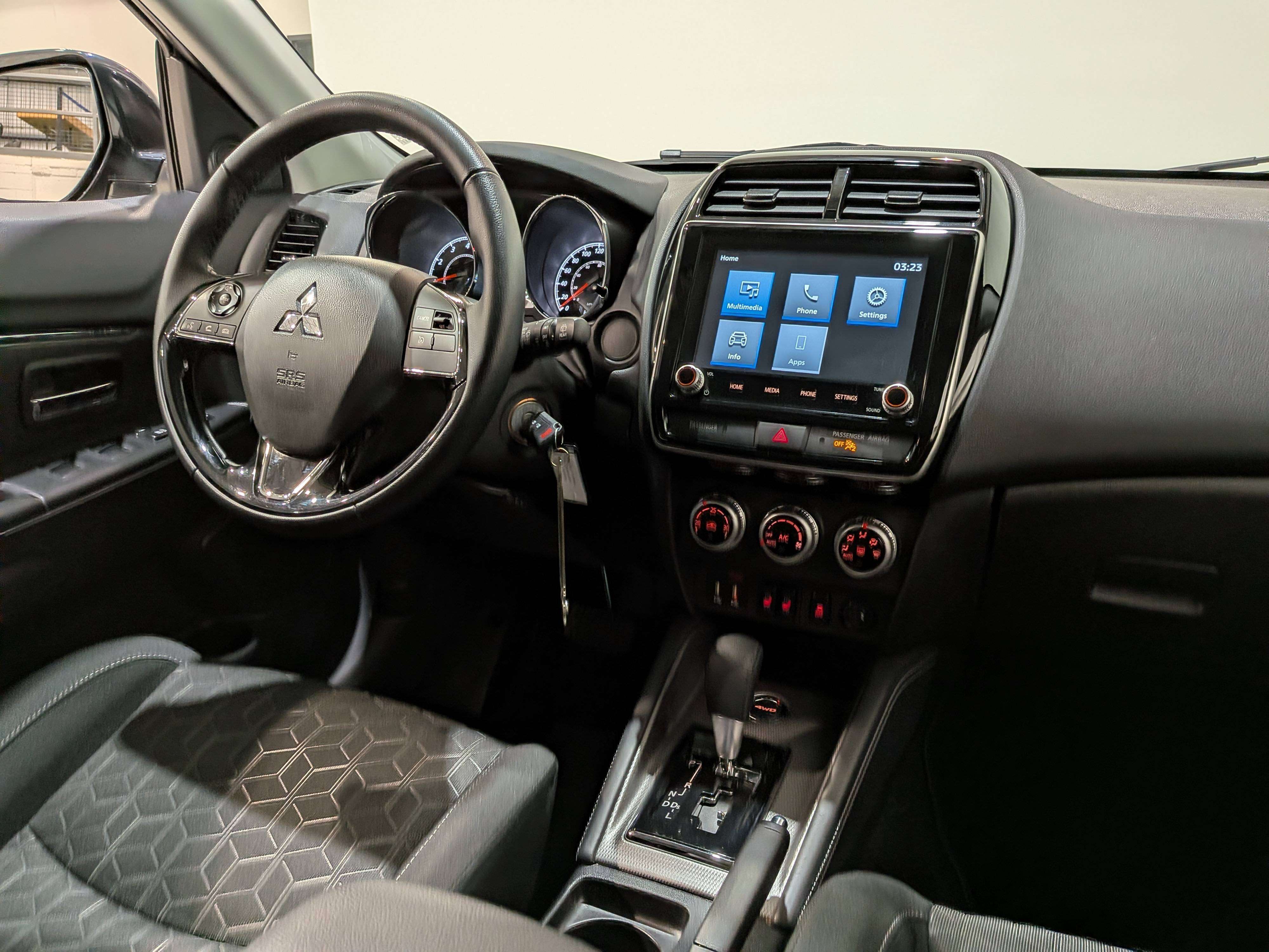 Mitsubishi RVR 2025