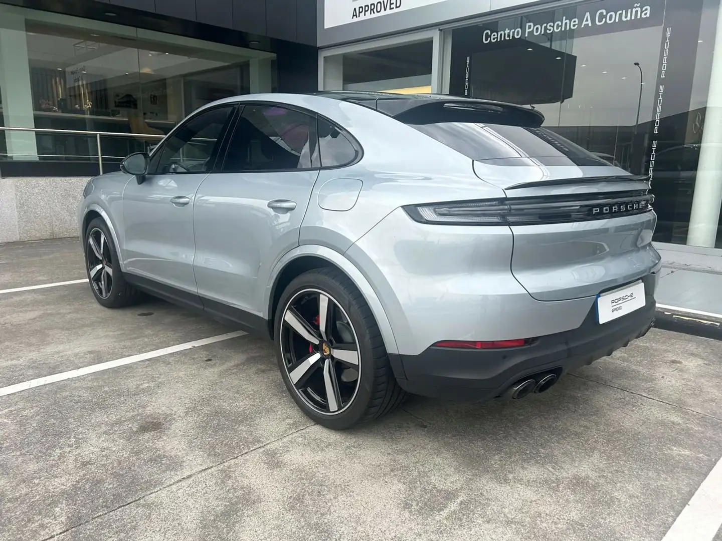 Porsche Cayenne Coupé Gris - 2