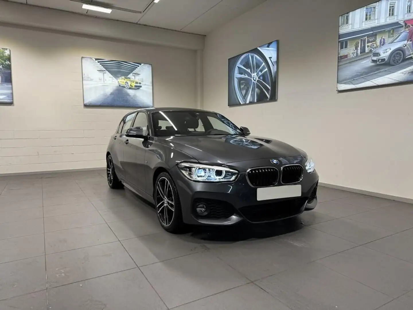 BMW 116 d Msport 5p auto Grigio - 2