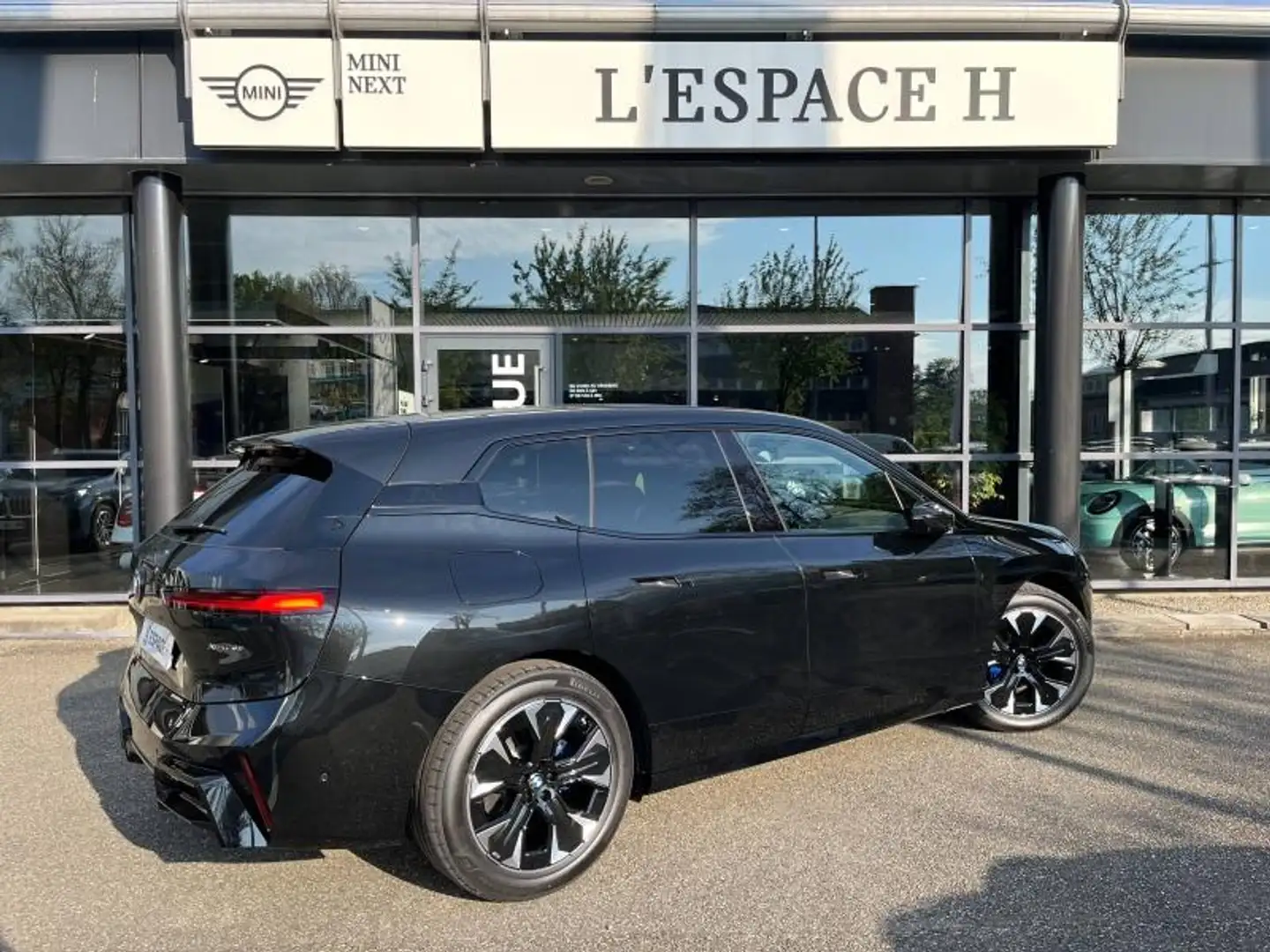 BMW 540 xDrive45 408ch M Sport Noir - 2