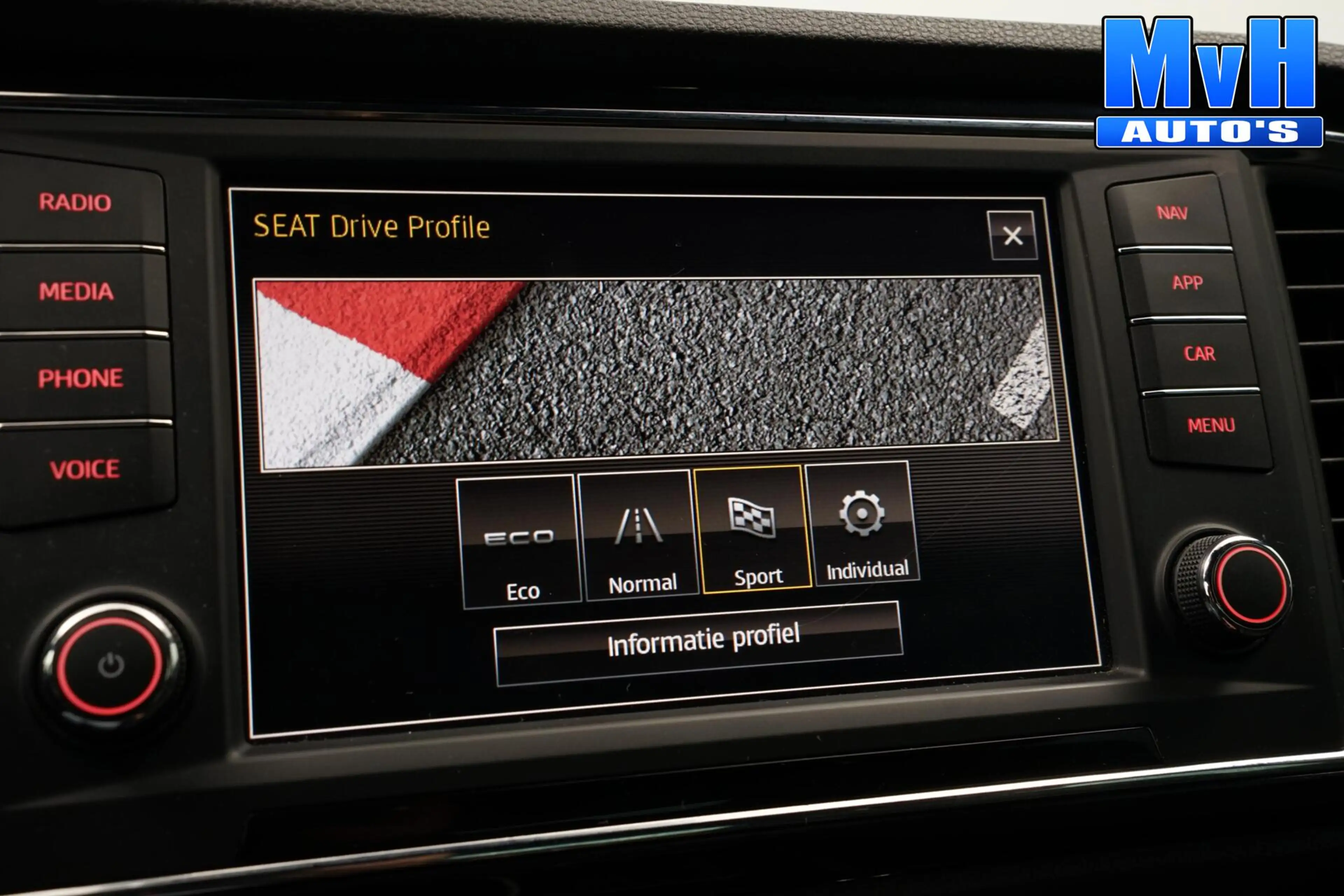 SEAT Ateca 1.4 EcoTSI Xcellence|PANO|360ºCAM|TREKH|LUXE!|NAP — photo 11