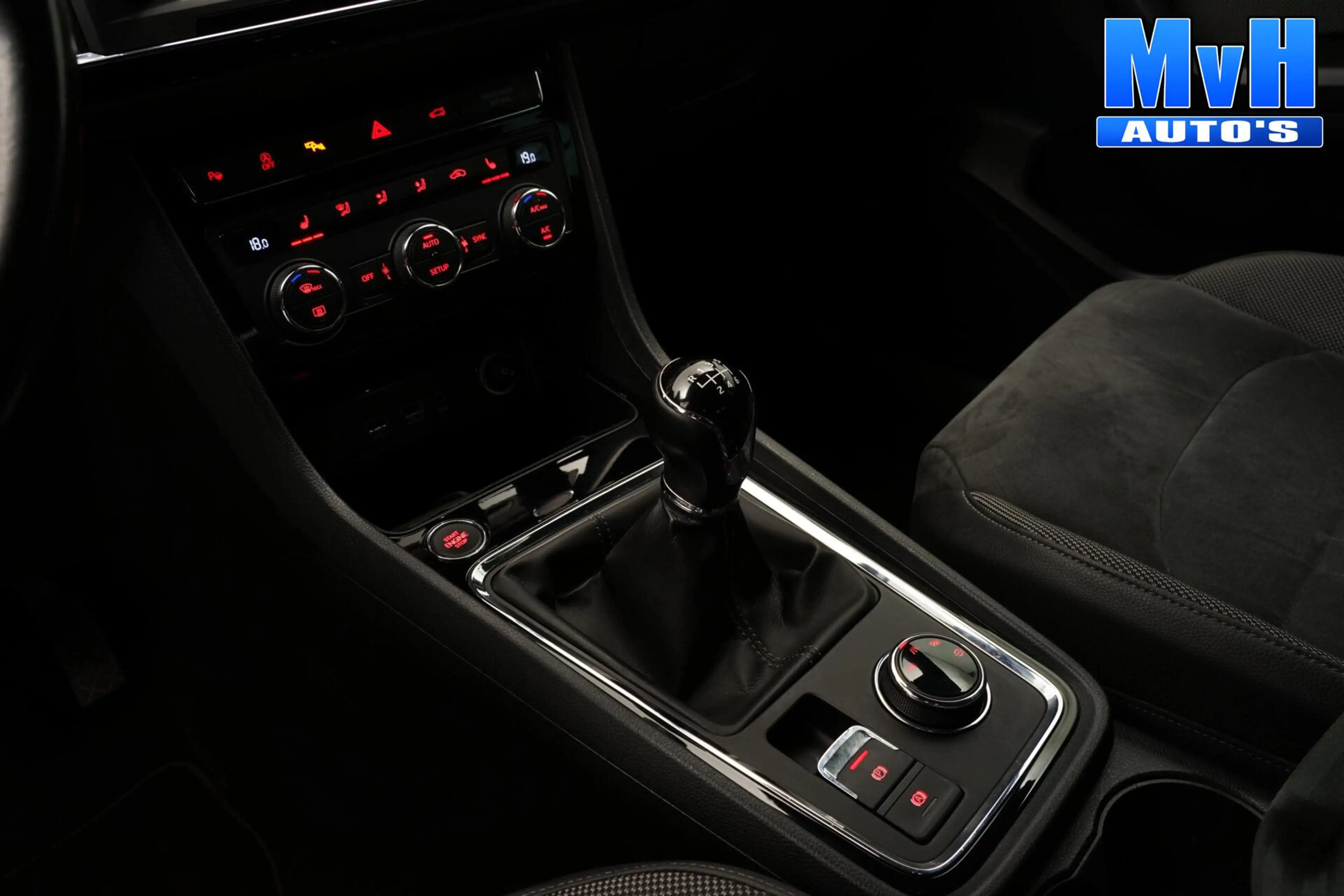 SEAT Ateca 1.4 EcoTSI Xcellence|PANO|360ºCAM|TREKH|LUXE!|NAP — photo 7