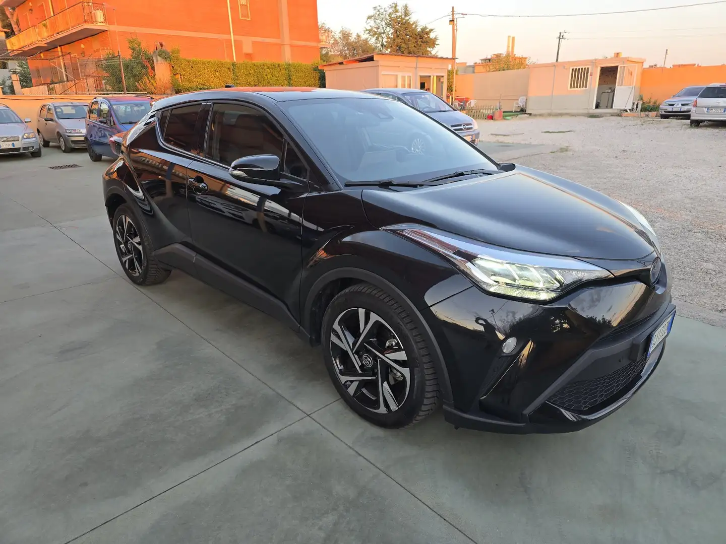 Toyota C-HR C-HR I 2020 1.8h GR Sport Black Edition e-cvt Negro - 1