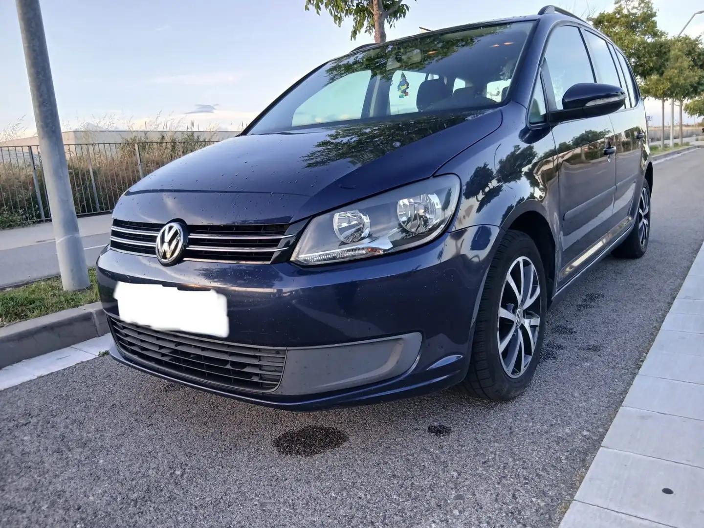 Volkswagen Touran 1.6TDI Edition 105 - 1