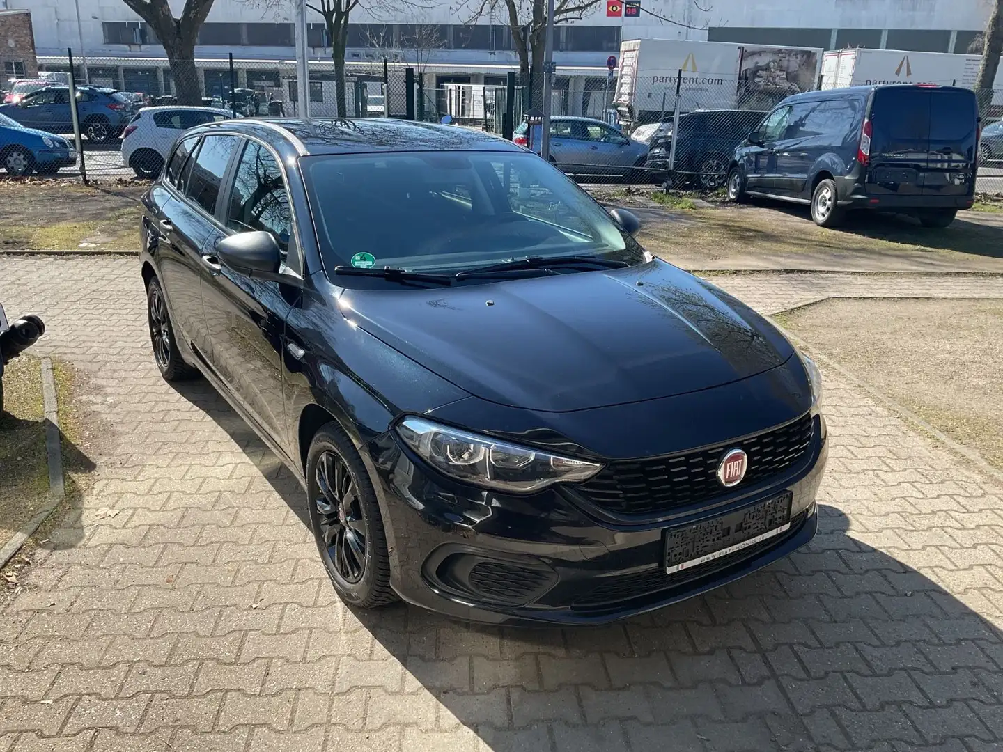 Fiat Tipo PopKombi Klima Schwarz - 1