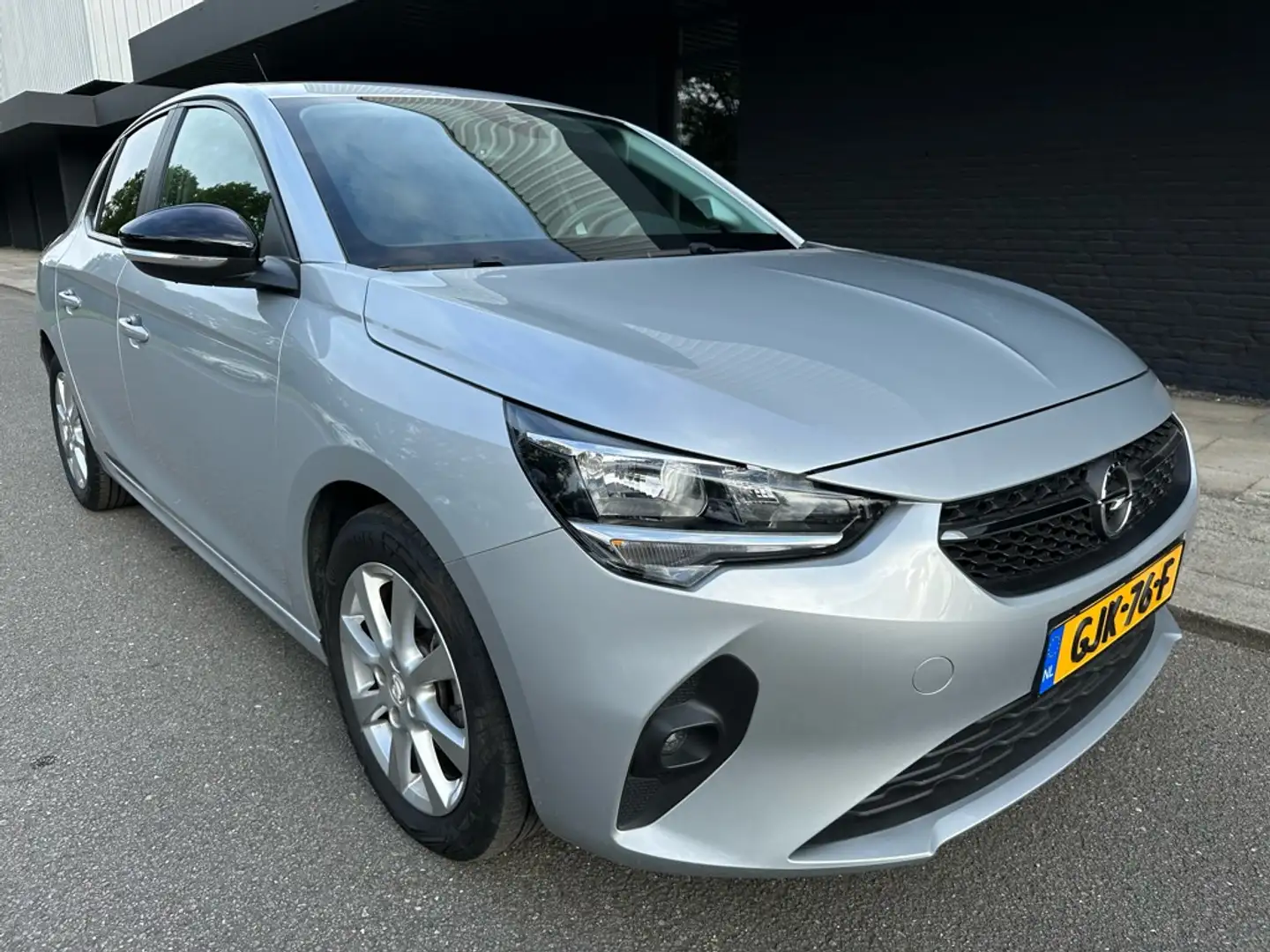 Opel Corsa 1.2 turbo (105pk) Edition plus Gri - 2