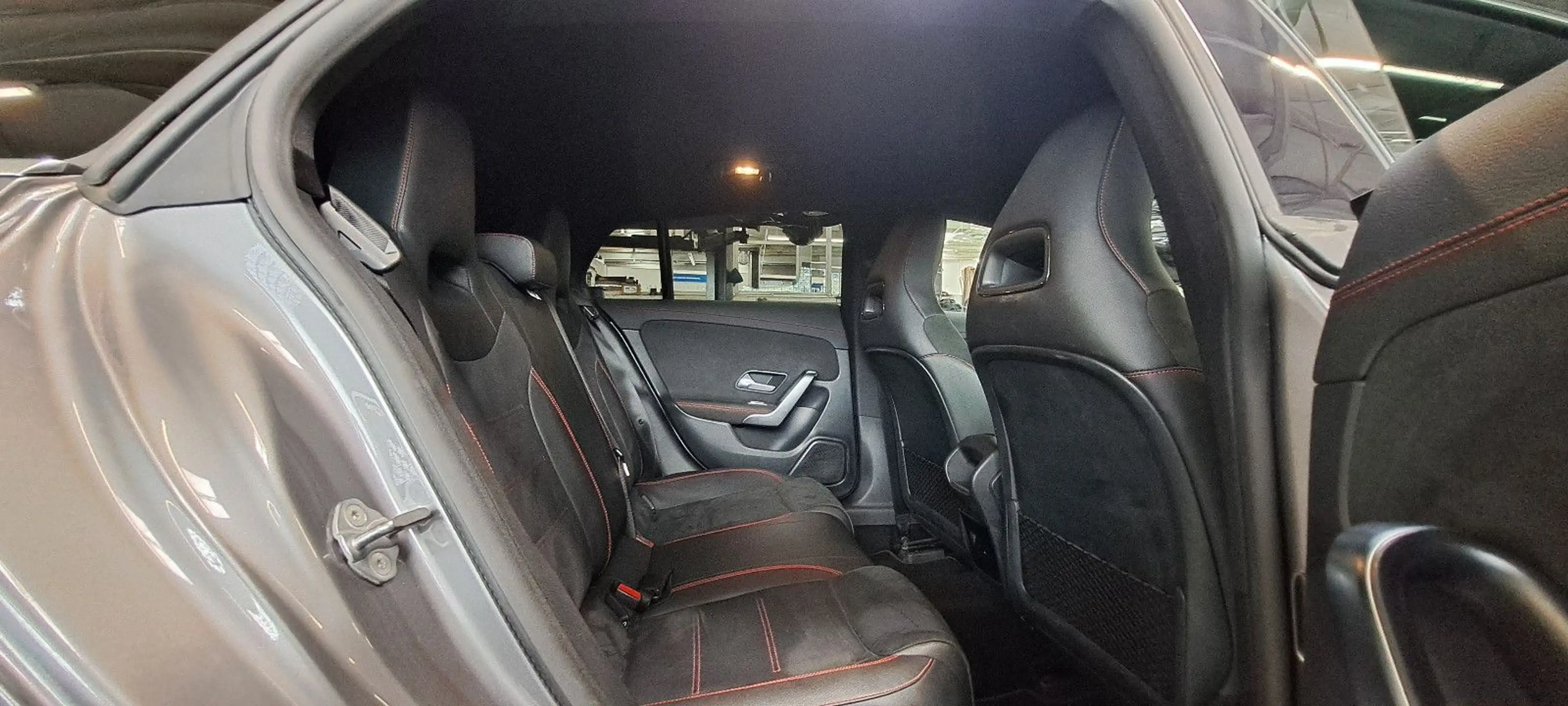 Mercedes-Benz CLA 200 AMG-Line — photo 13