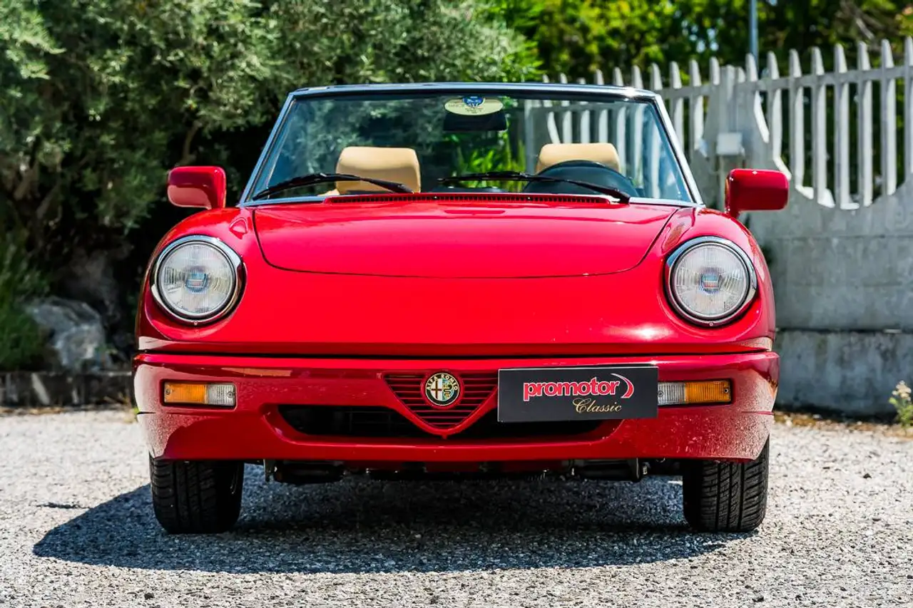 Alfa Romeo Spider 1.6 “Duetto” IV Serie, foto 2