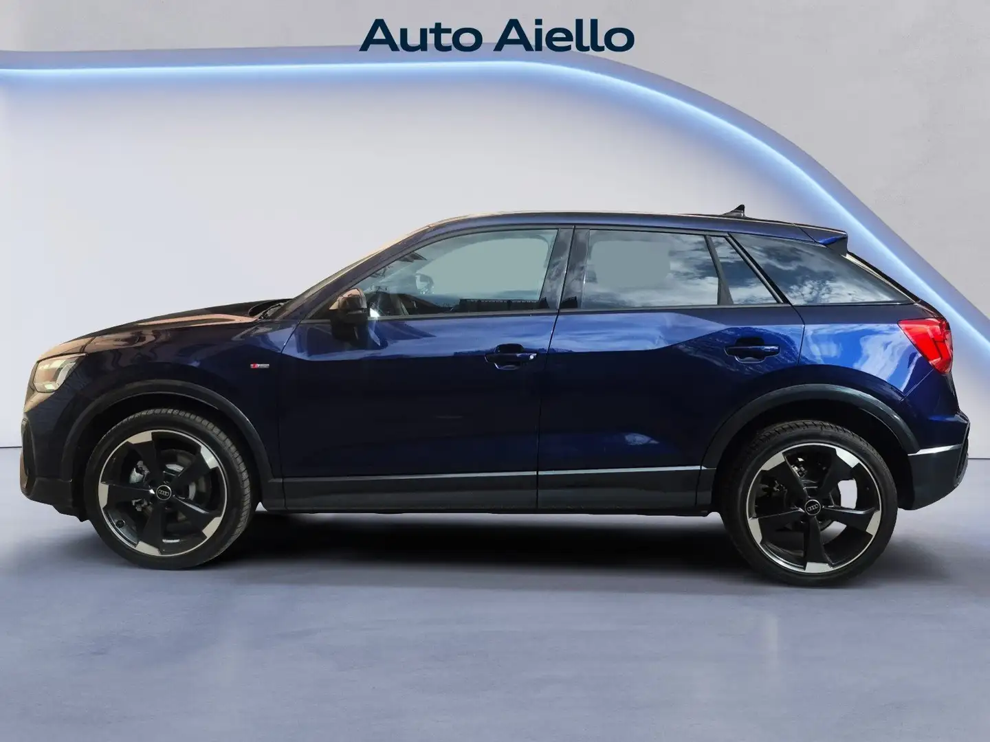 Audi Q2 Q2 30 2.0 tdi Identity Black Bleu - 2